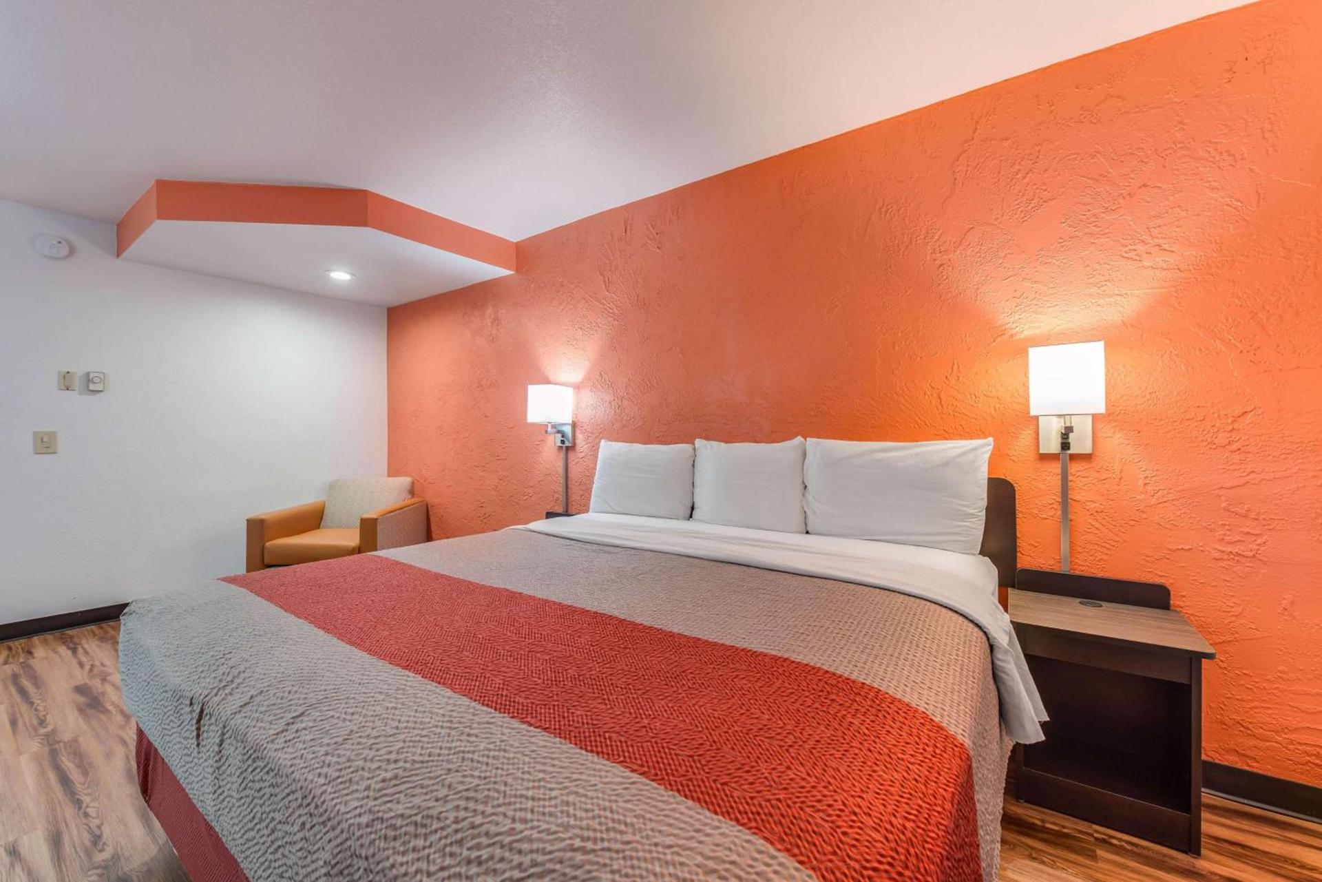 Motel 6-Saint Paul, MN - I-94 photo 14