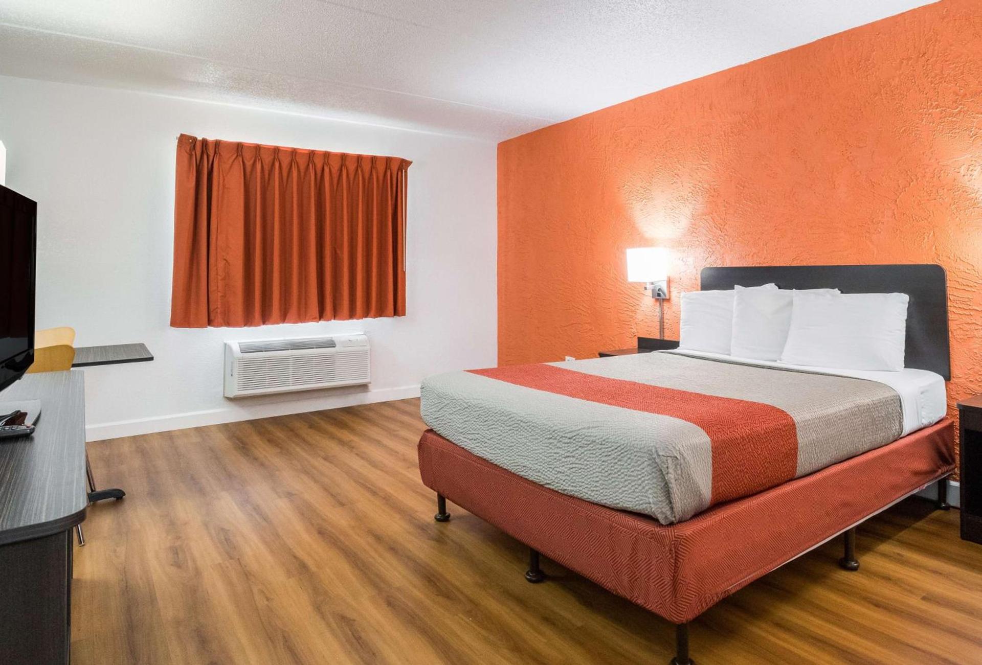 Motel 6-Prospect Heights, IL photo 6