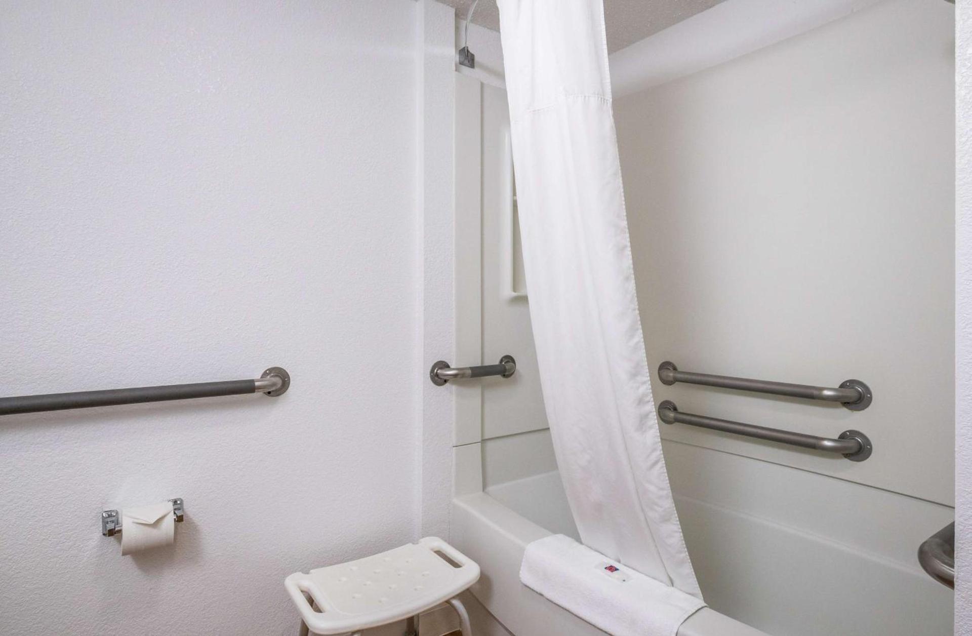 Motel 6-Prospect Heights, IL photo 18