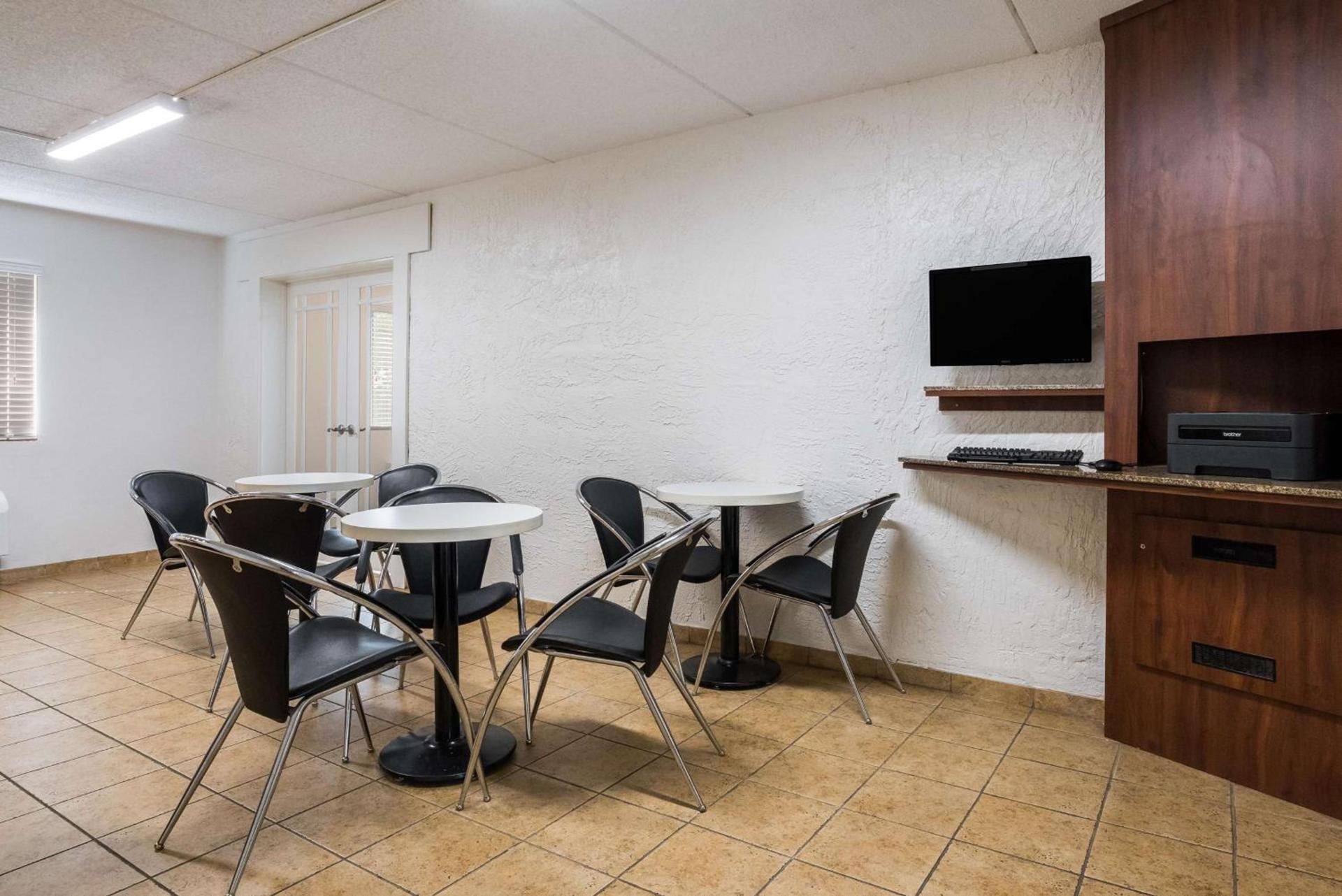 Motel 6-Prospect Heights, IL photo 23