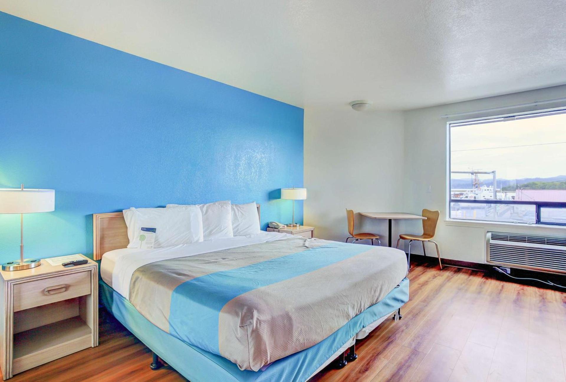 Motel 6-Coos Bay, OR photo 30