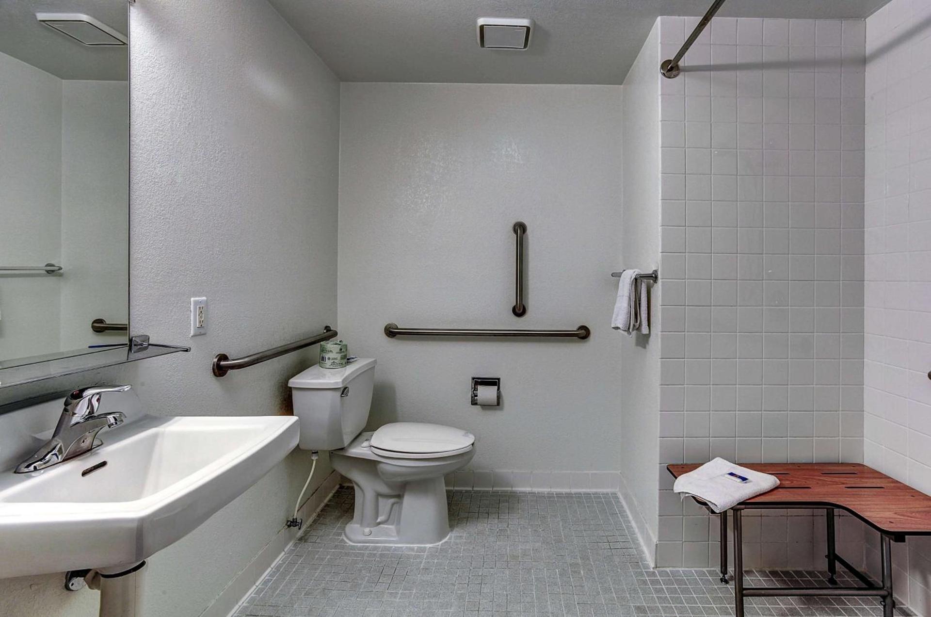 Motel 6-Coos Bay, OR photo 31