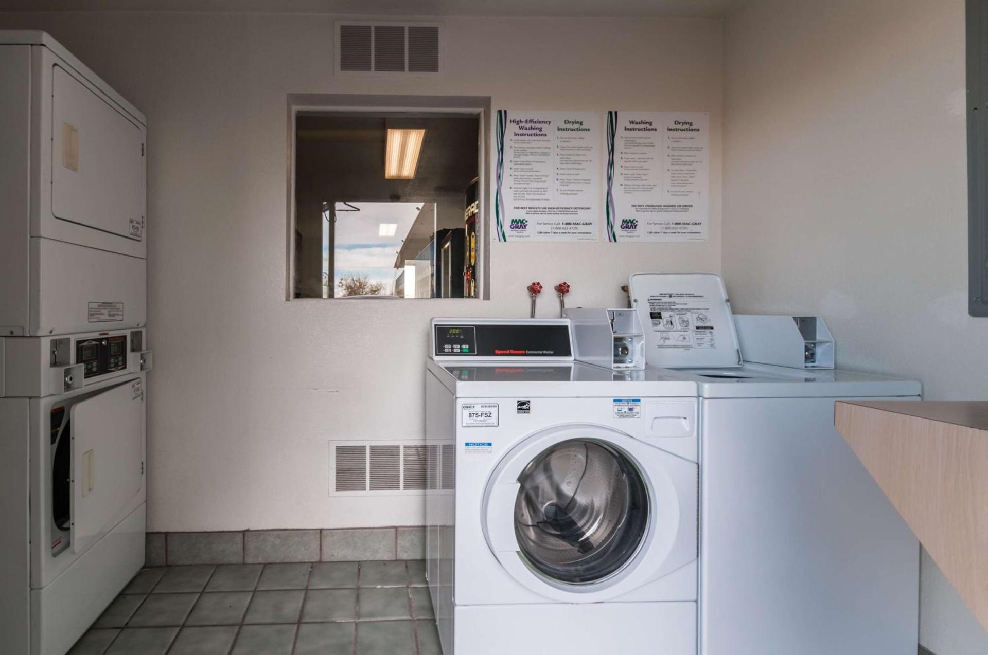 Motel 6-Green River, UT photo 27