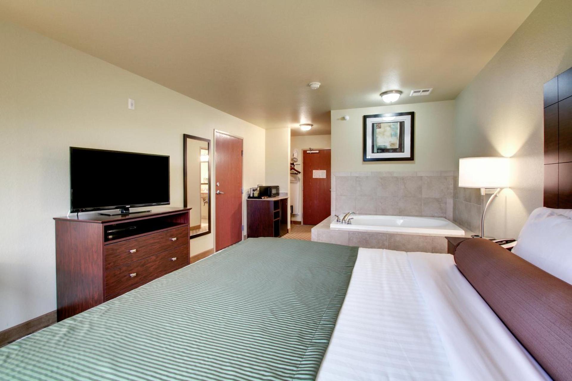 Cobblestone Inn & Suites - Schuyler photo 33