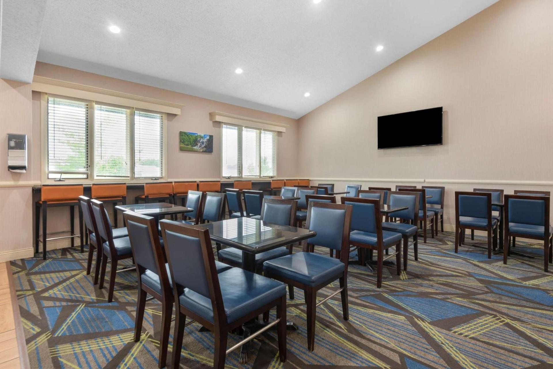 Best Western University Inn photo 31