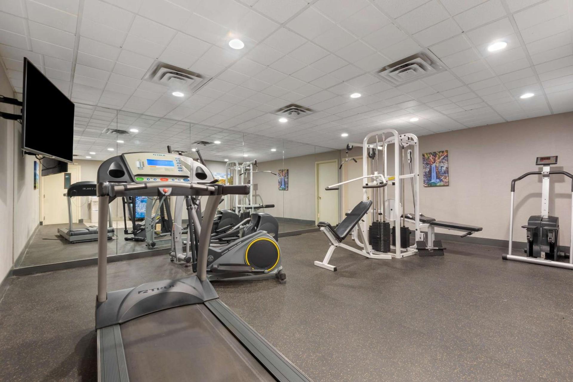 Best Western University Inn photo 16