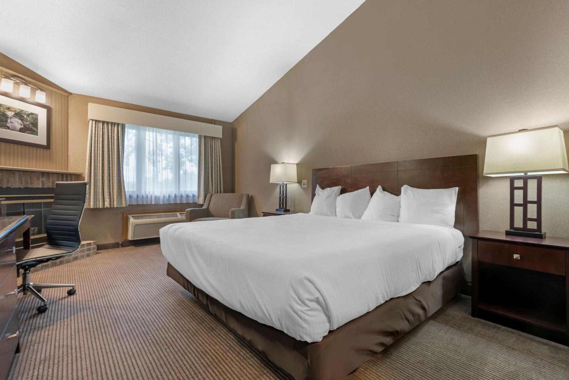 Best Western University Inn photo 19
