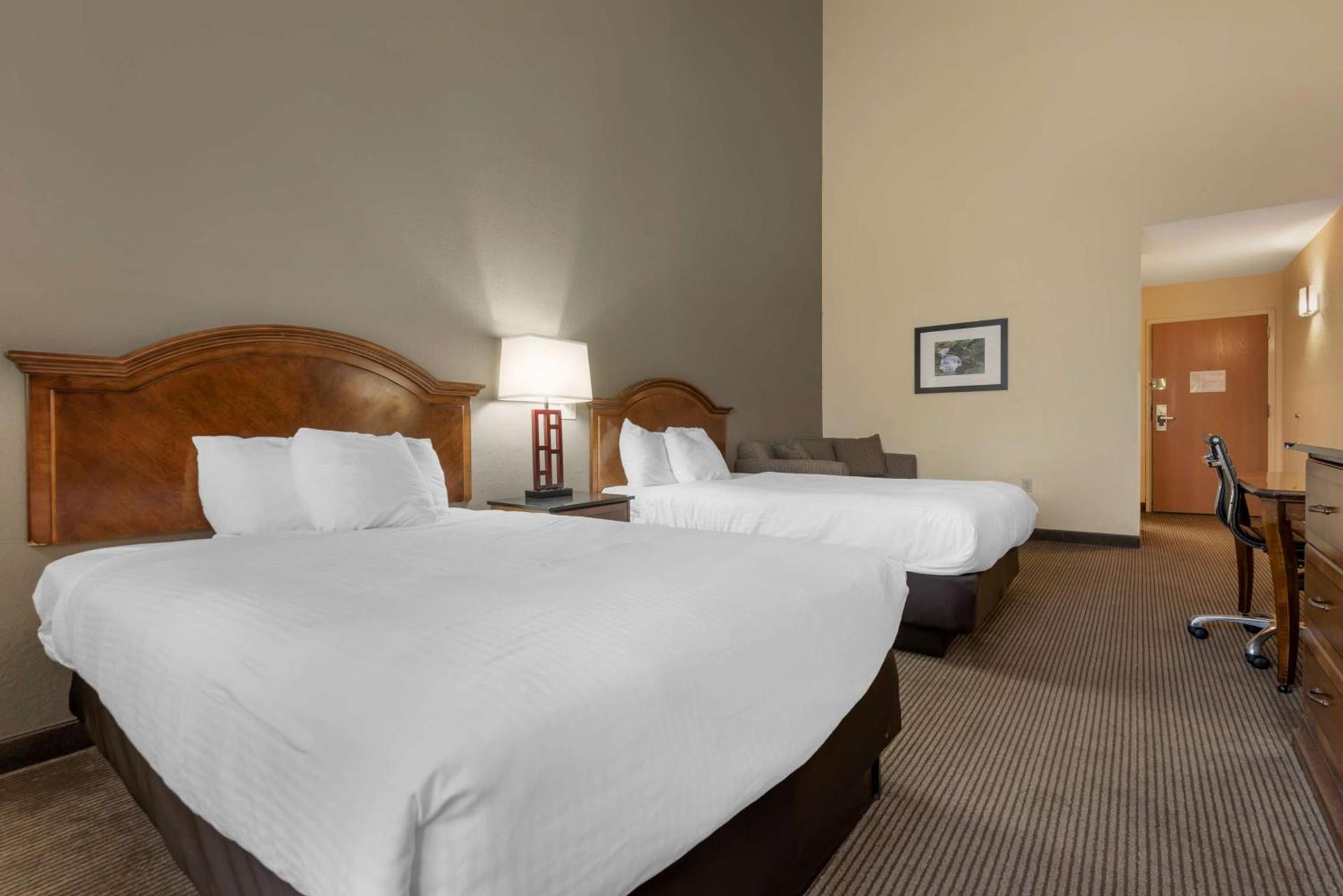 Best Western University Inn photo 22