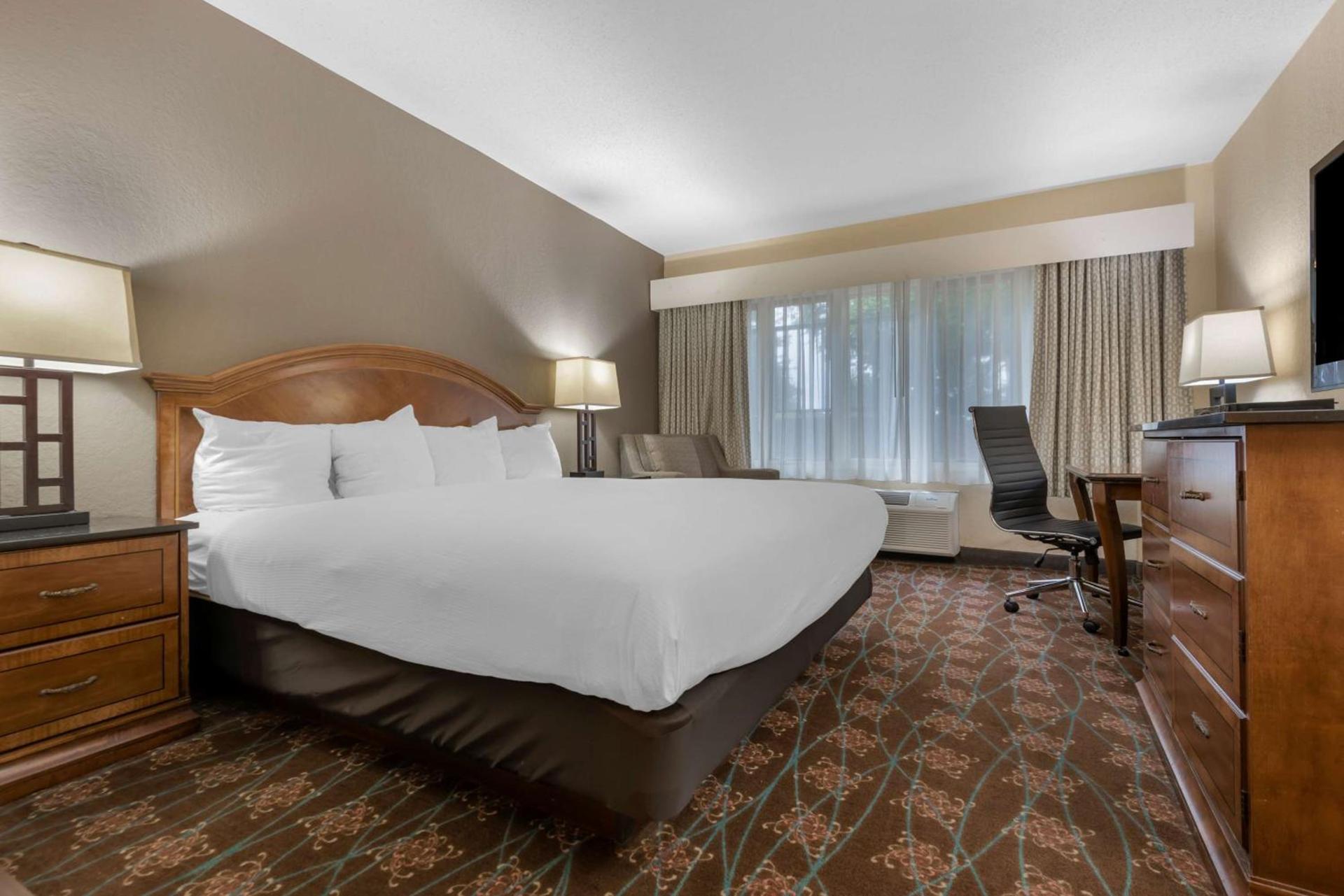 Best Western University Inn photo 29