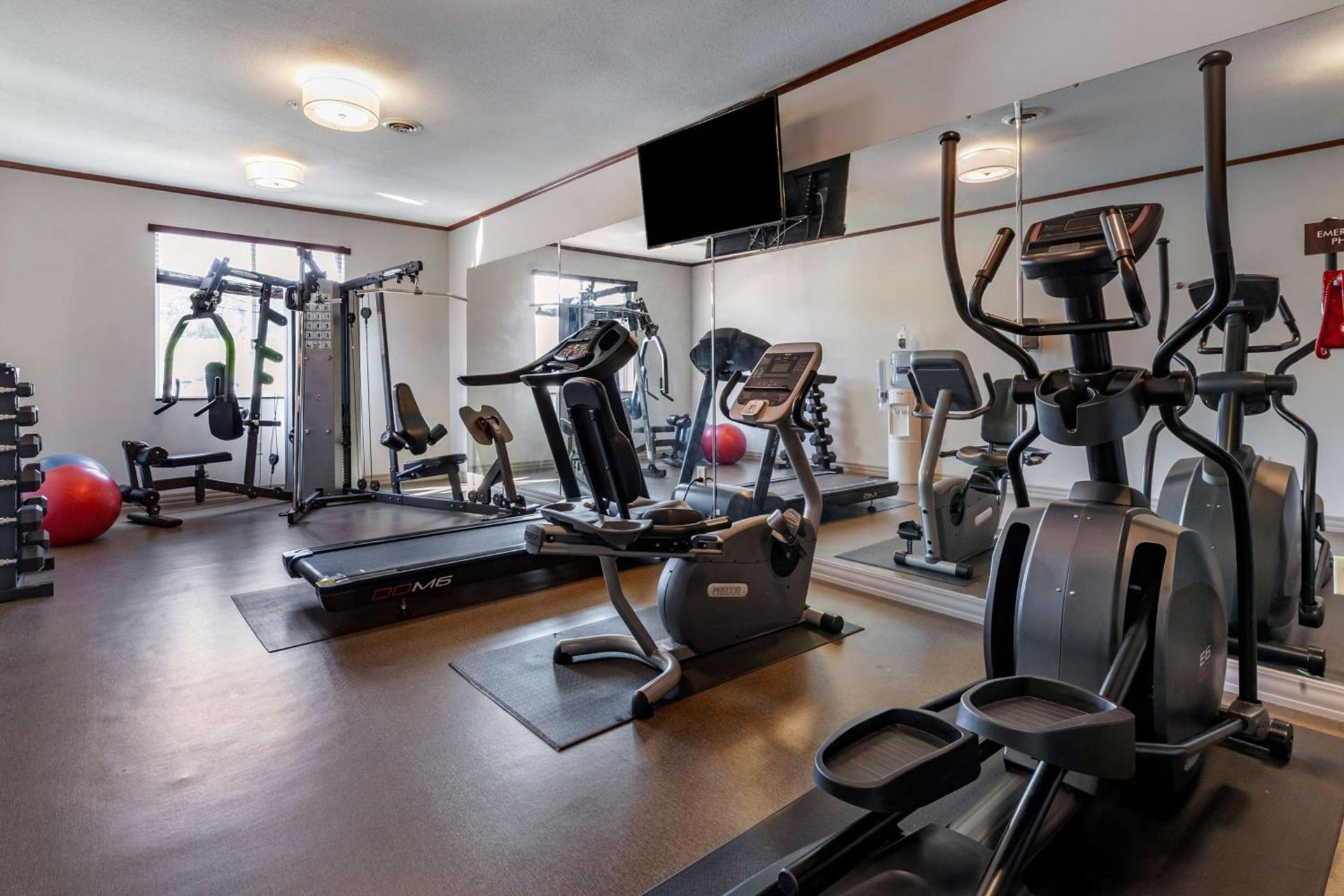 Best Western PLUS Sparta Trail Lodge photo 7