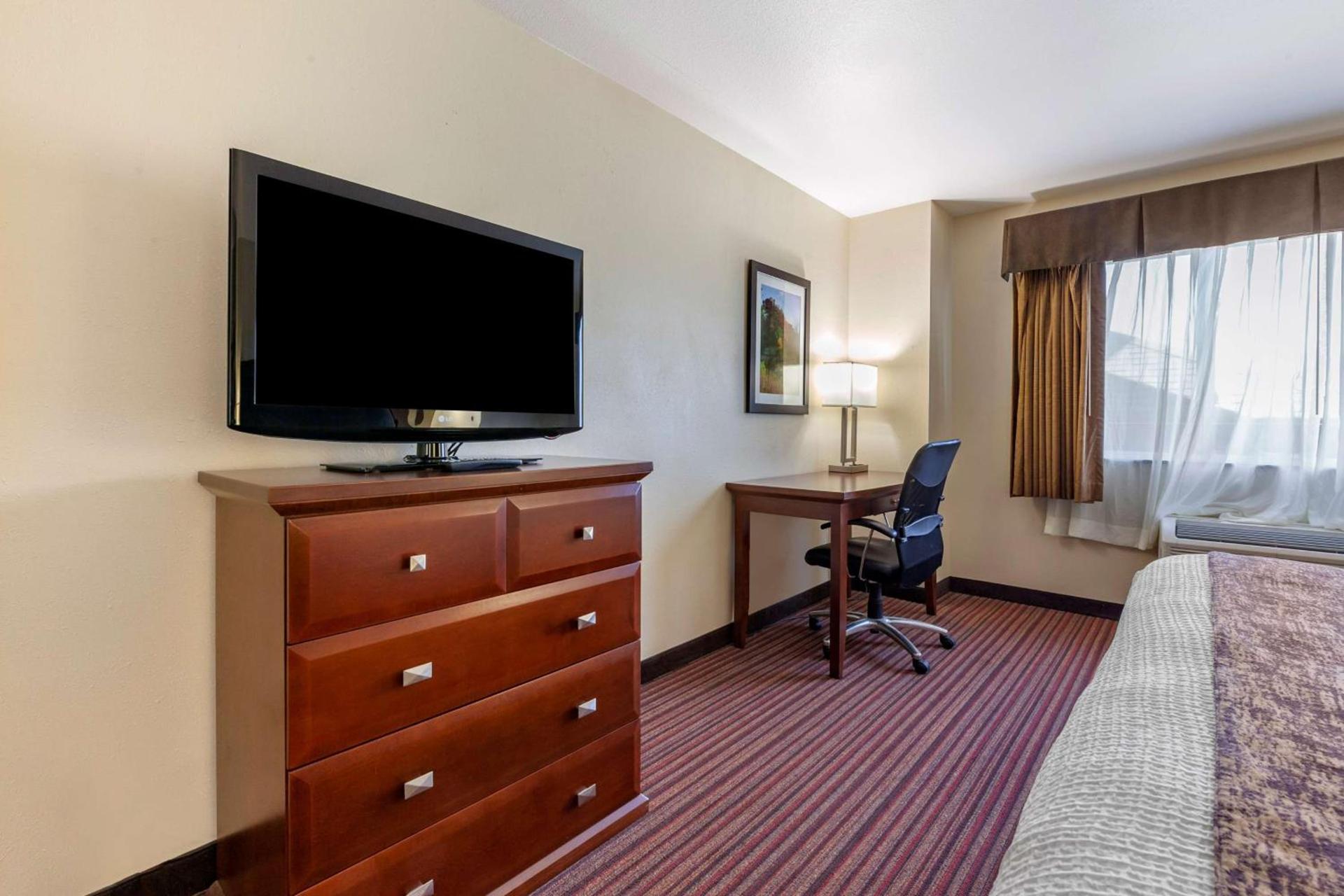 Best Western PLUS Sparta Trail Lodge photo 22