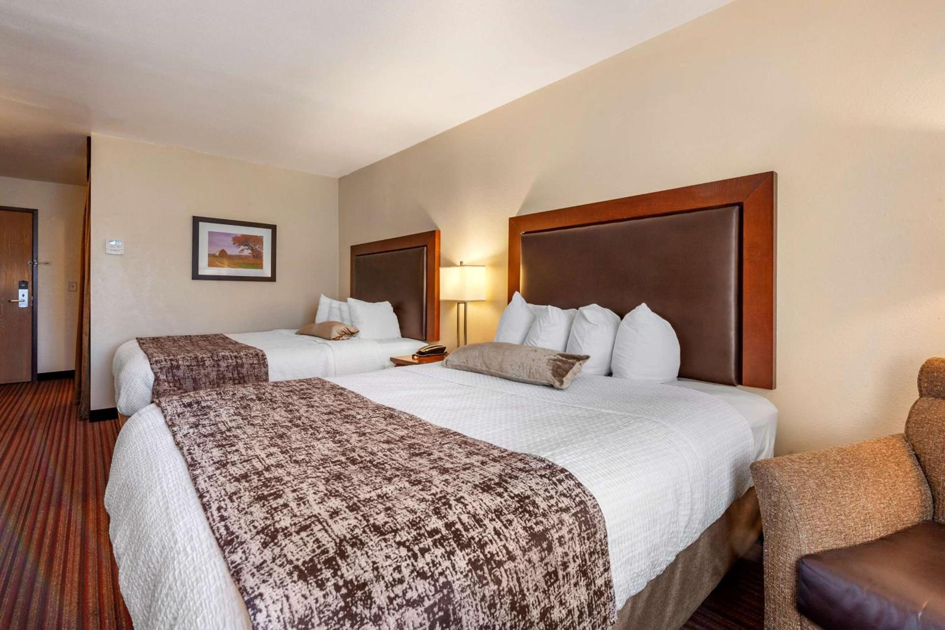 Best Western PLUS Sparta Trail Lodge photo 3