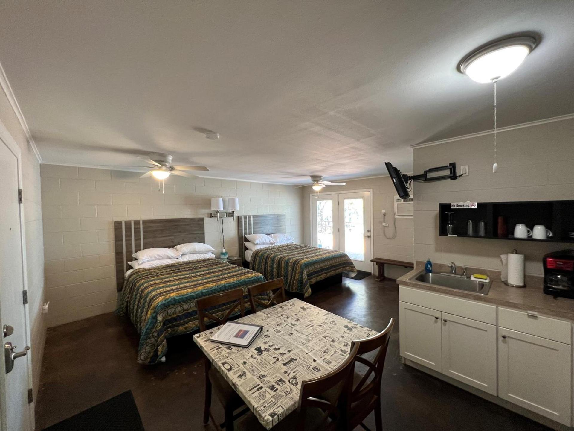 Painted Sky Inn photo 20