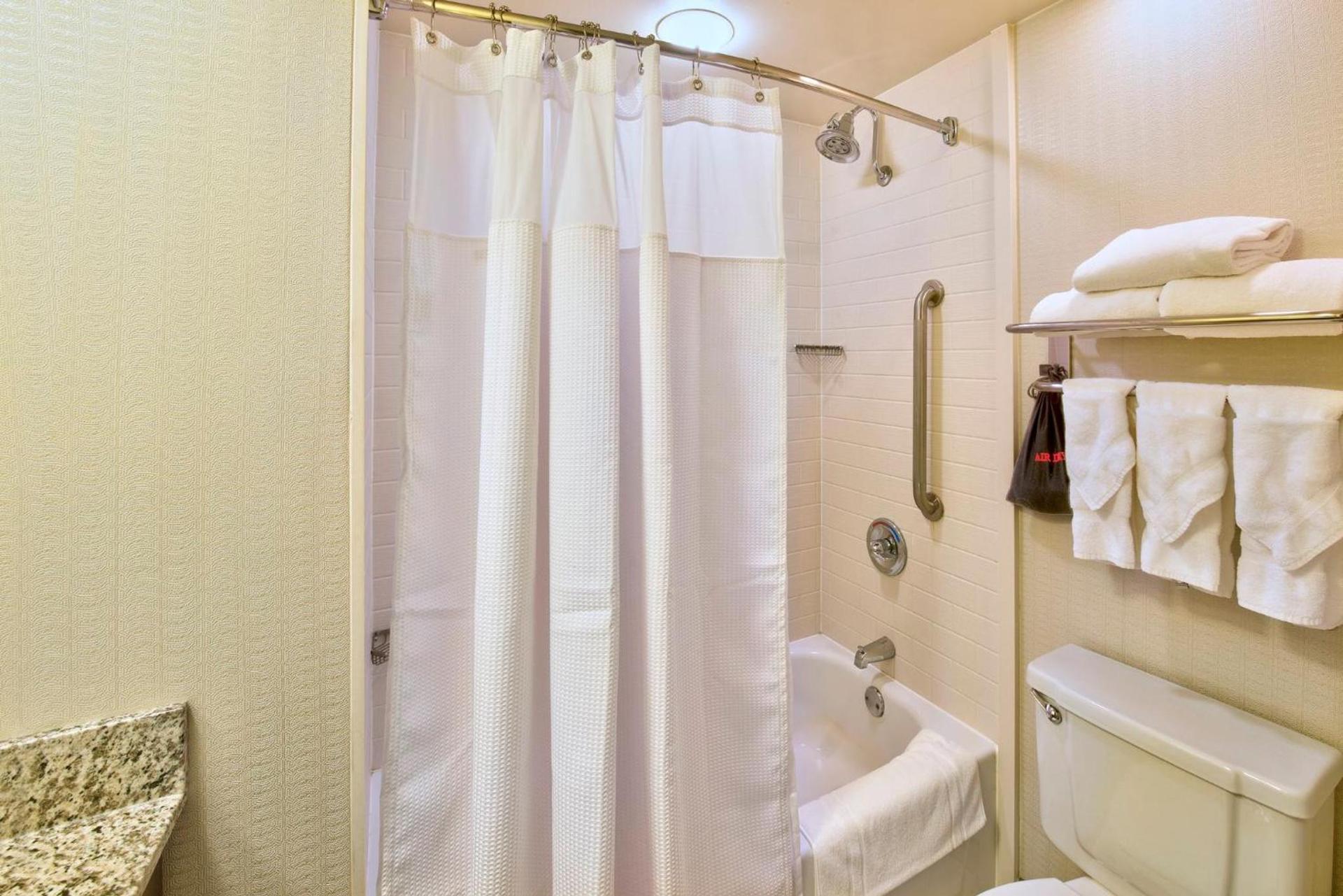Crowne Plaza Indianapolis-Dwtn-Union Stn by IHG photo 80