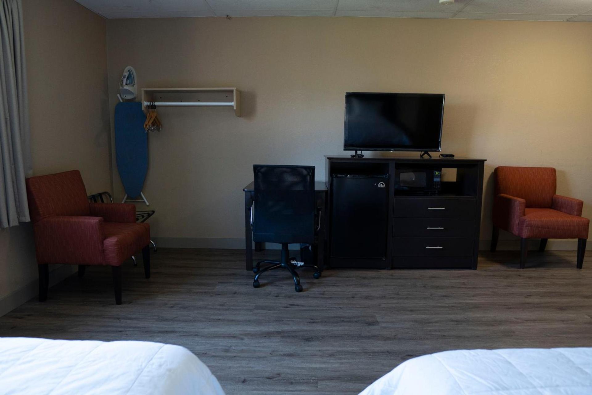 Framingham Inn photo 6