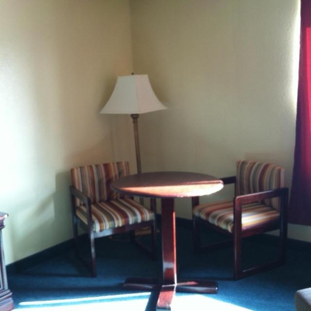 Super 8 by Wyndham Piedmont Greenville Area photo 27