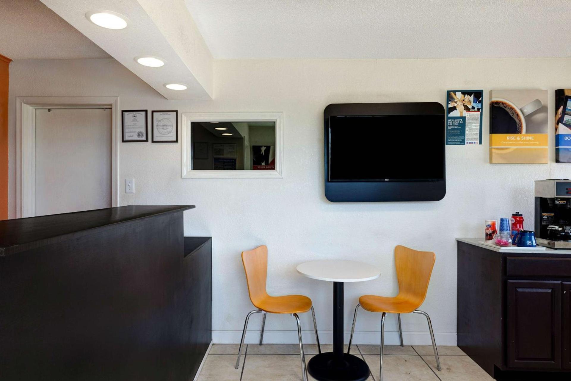 Motel 6-Rolla, MO photo 27