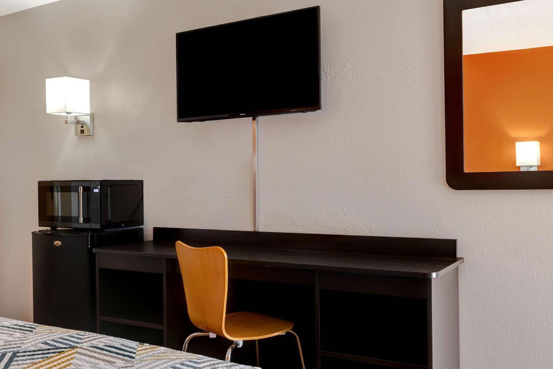 Motel 6-Rolla, MO photo 22