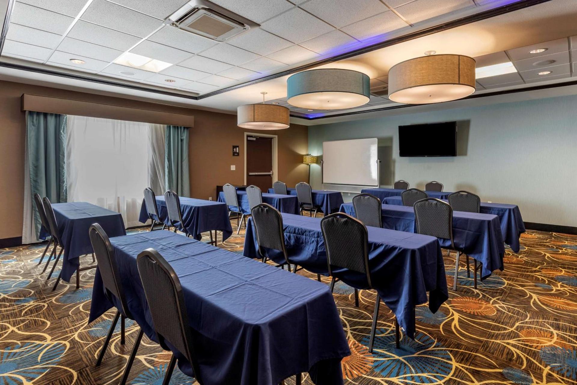 Best Western Plus North Odessa Inn & Suites photo 31