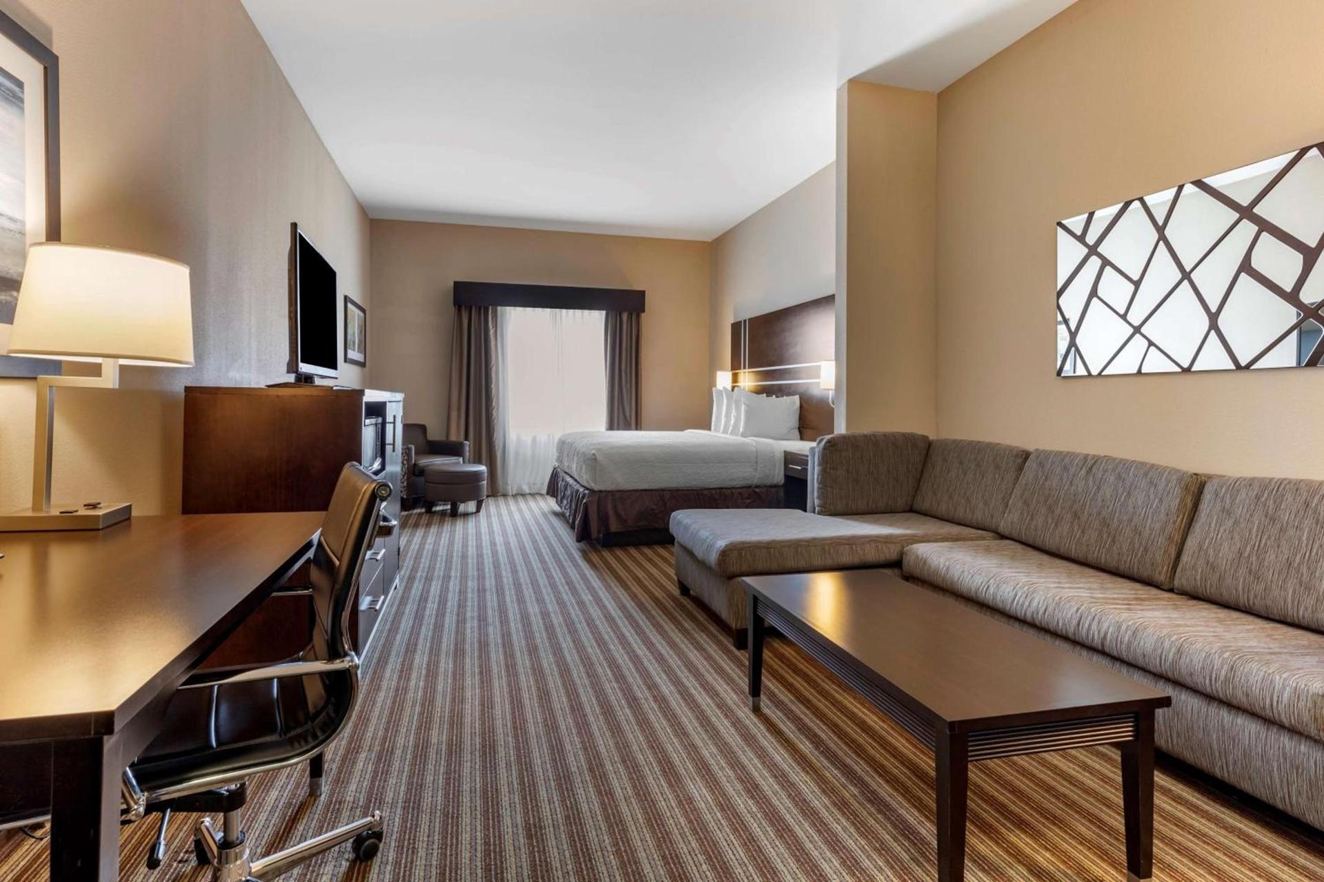 Best Western Plus North Odessa Inn & Suites photo 16