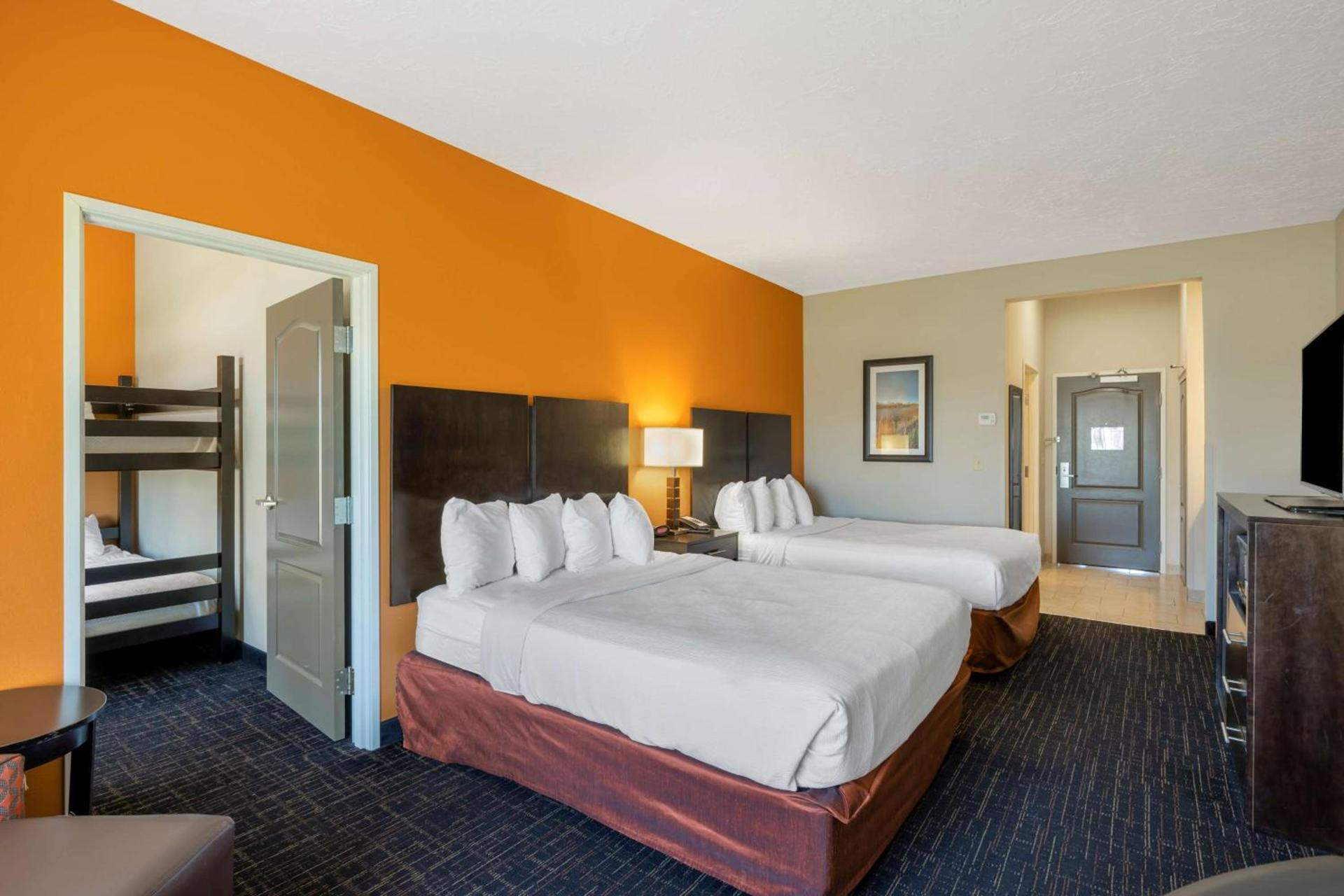 Best Western Plus North Platte Inn & Suites photo 4