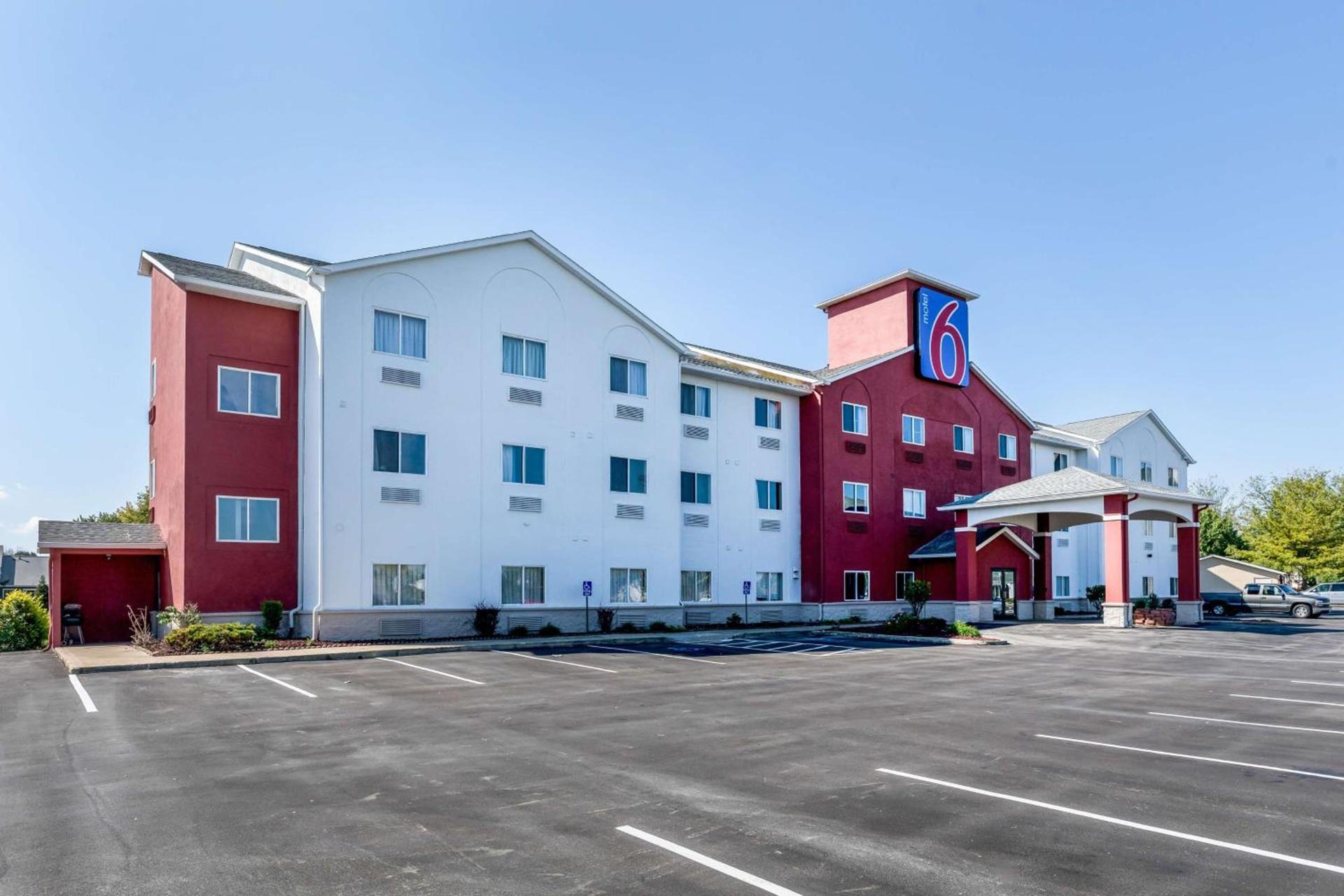 Motel 6-Indianapolis, IN - Southport photo 4