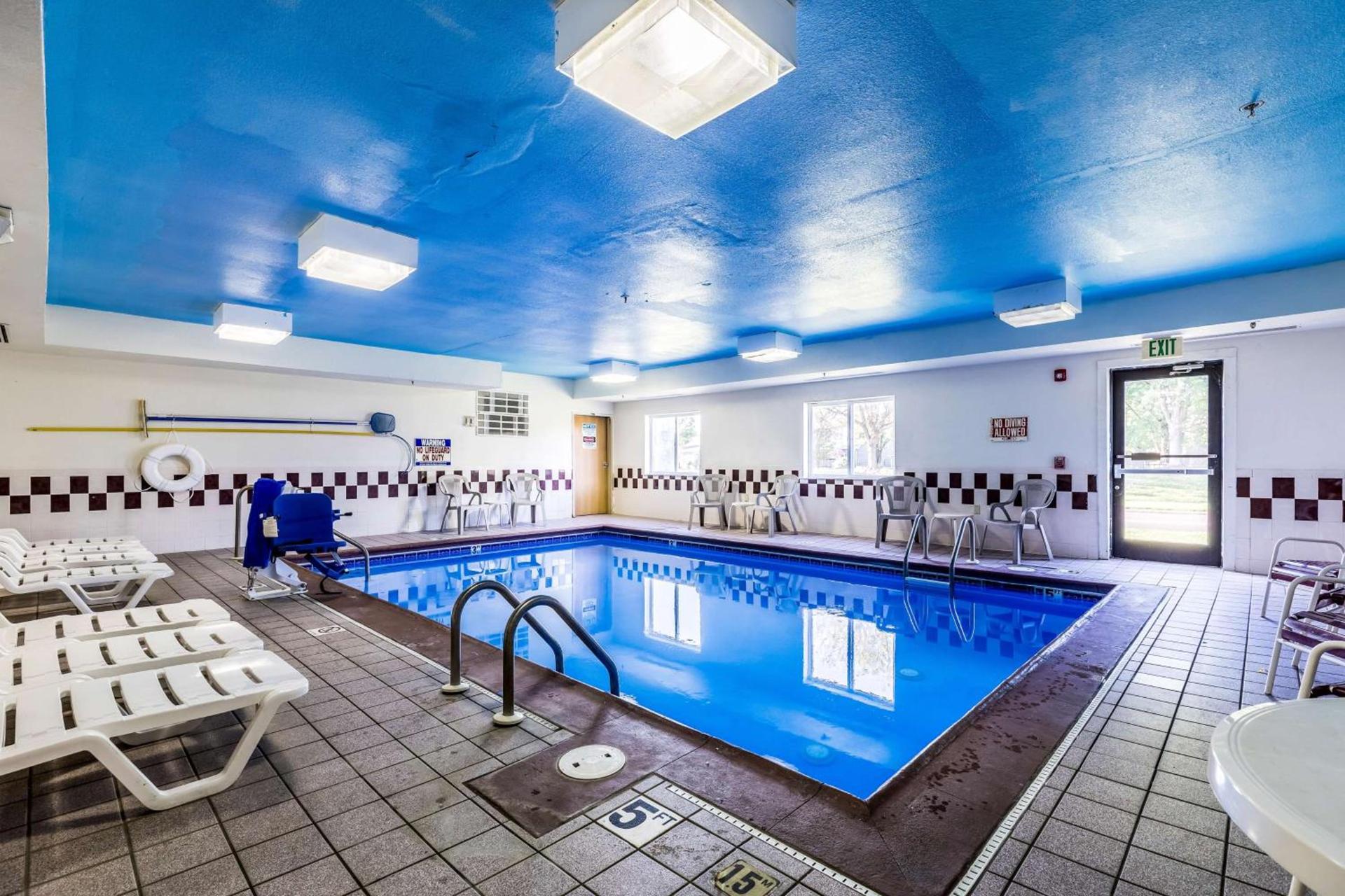 Motel 6-Indianapolis, IN - Southport photo 5
