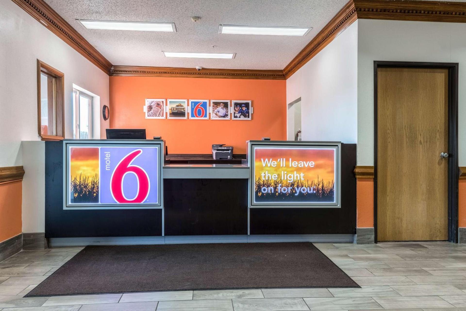 Motel 6-Indianapolis, IN - Southport photo 28