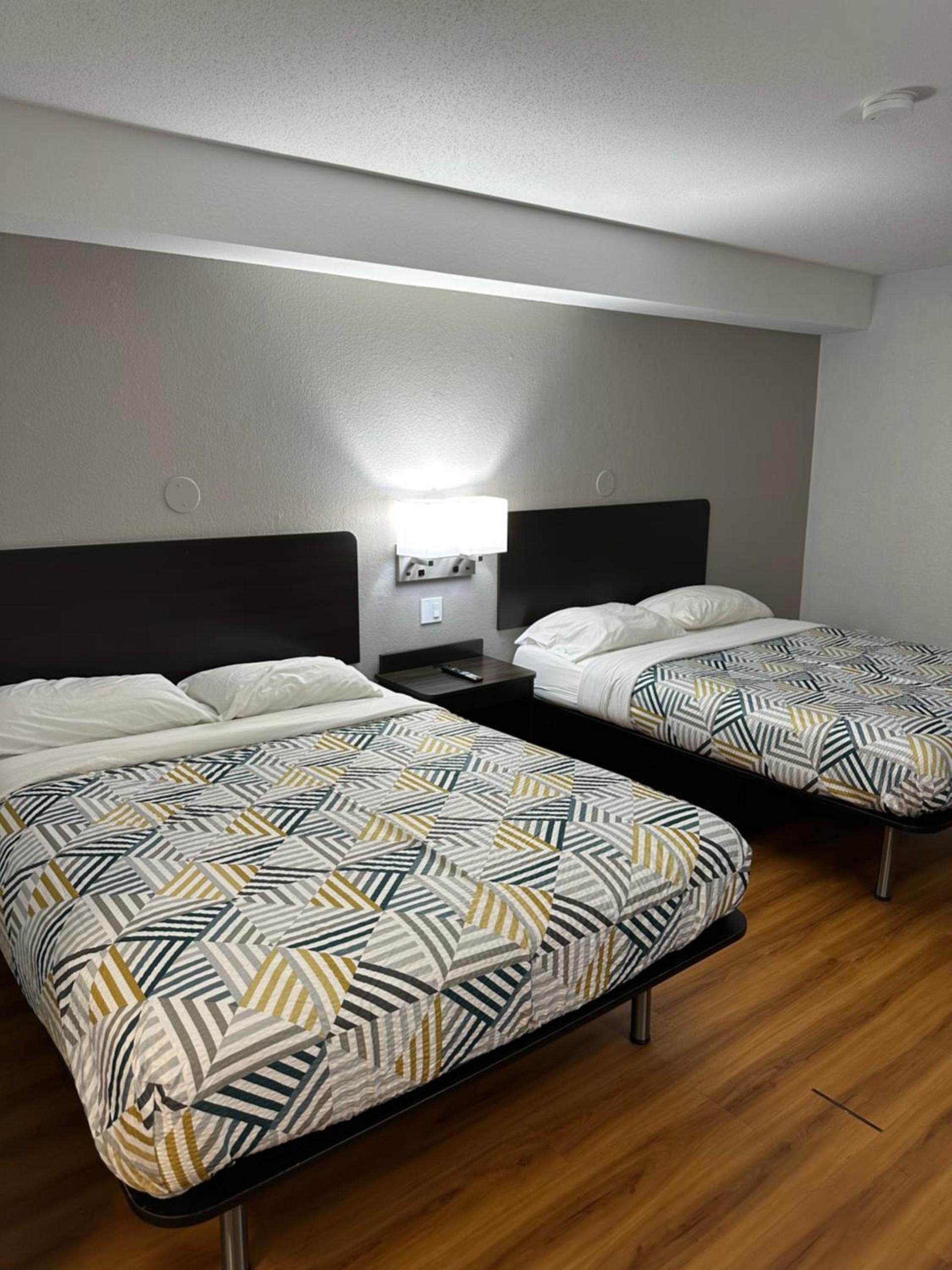 Motel 6-Greensboro, NC - Airport photo 34
