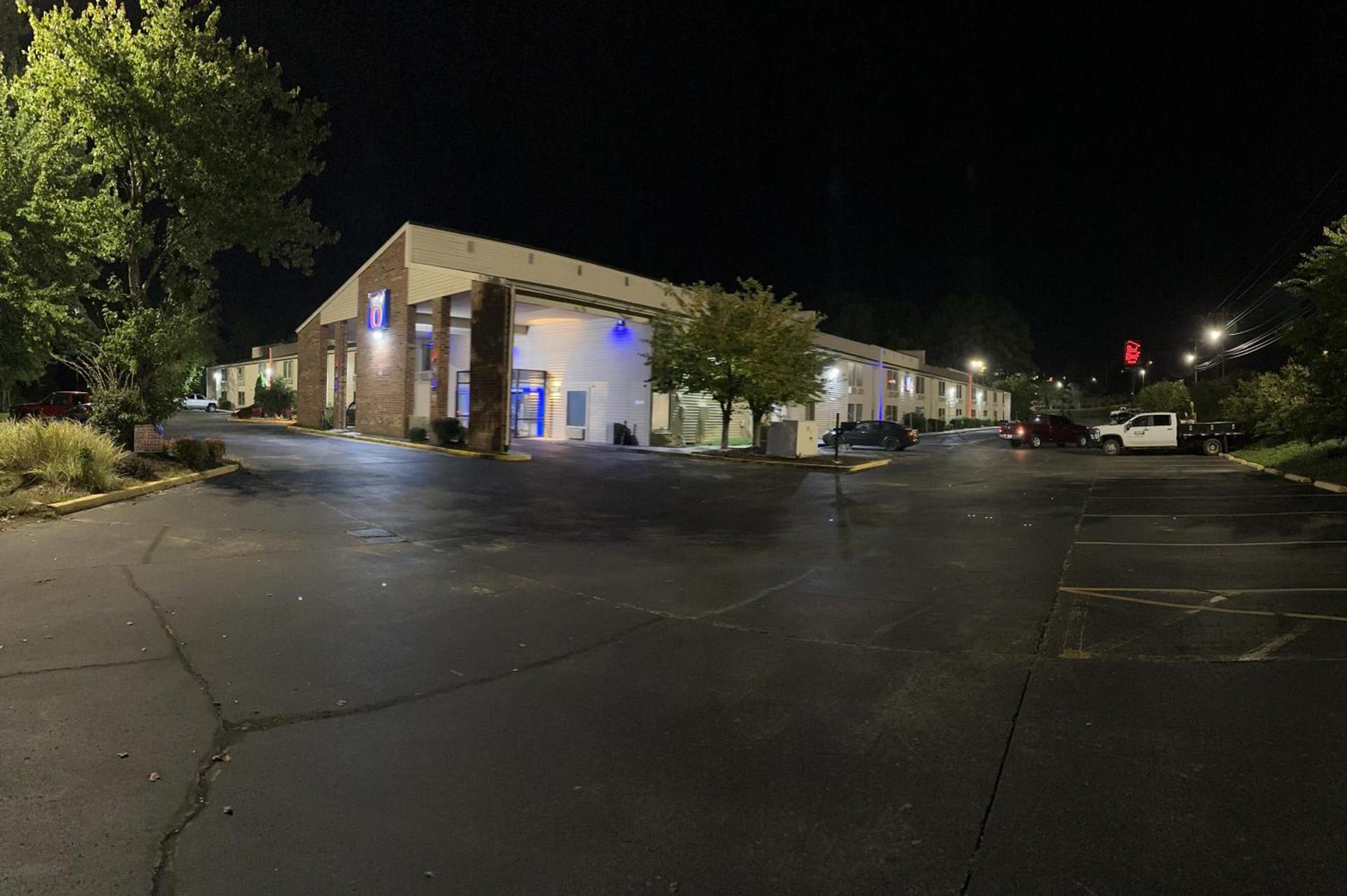 Motel 6-Greensboro, NC - Airport photo 49