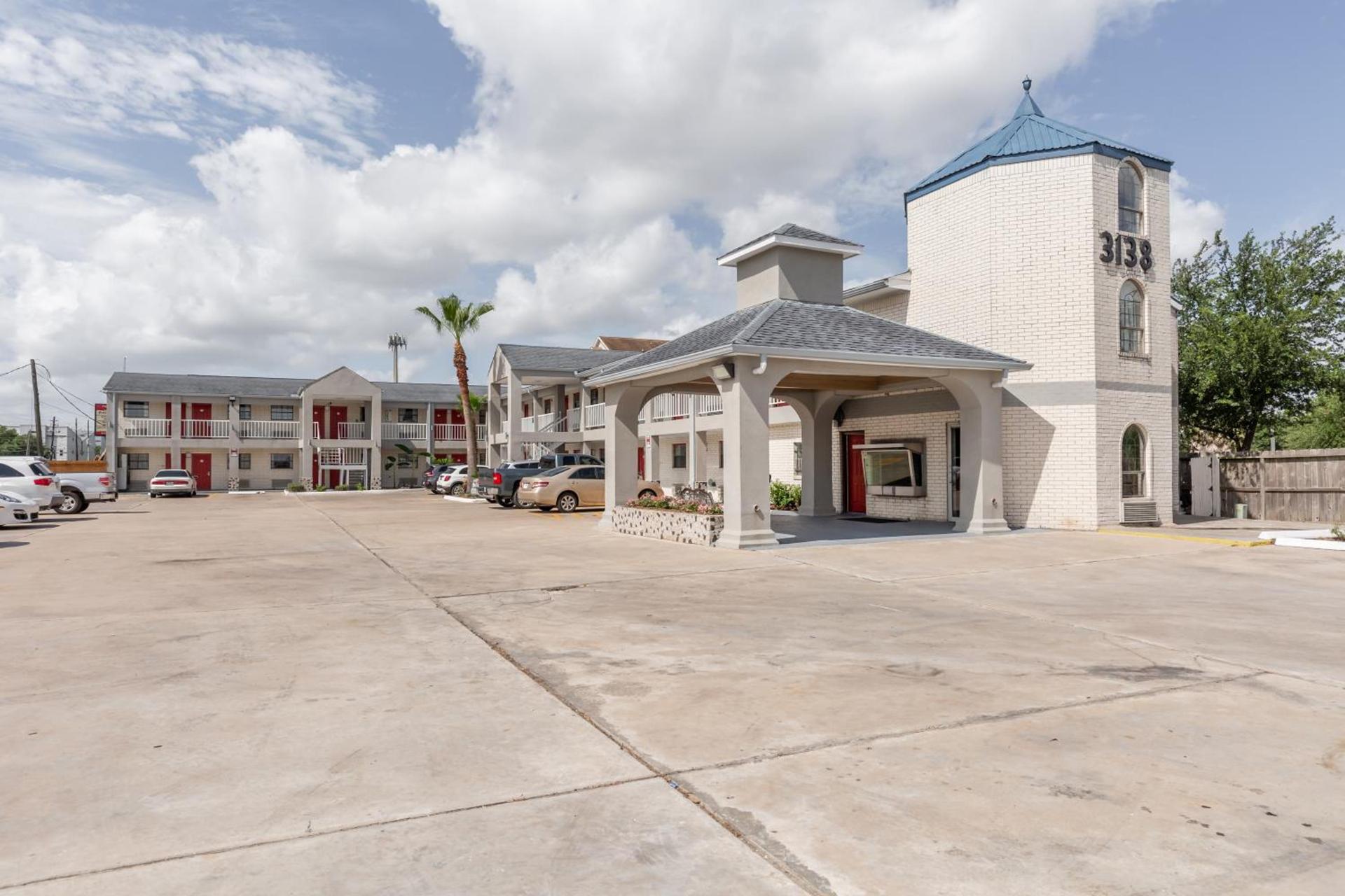 Summit Inn - Houston Medical Center - NRG Park photo 1