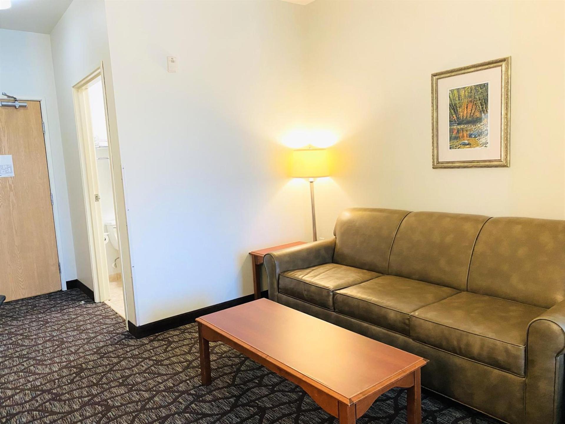 Quality Inn & Suites Sequim at Olympic National Park photo 30