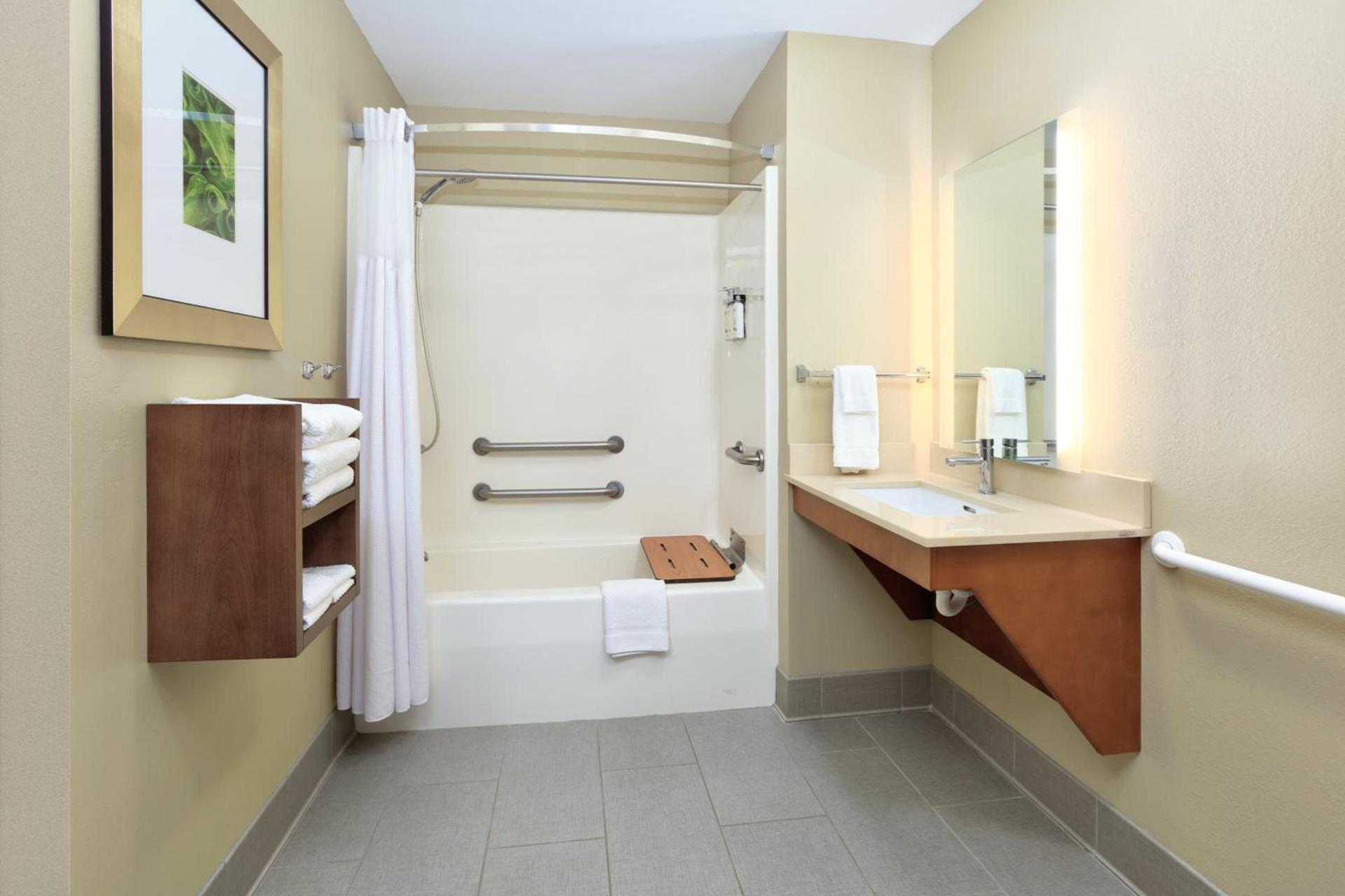 Staybridge Suites Corning by IHG photo 29