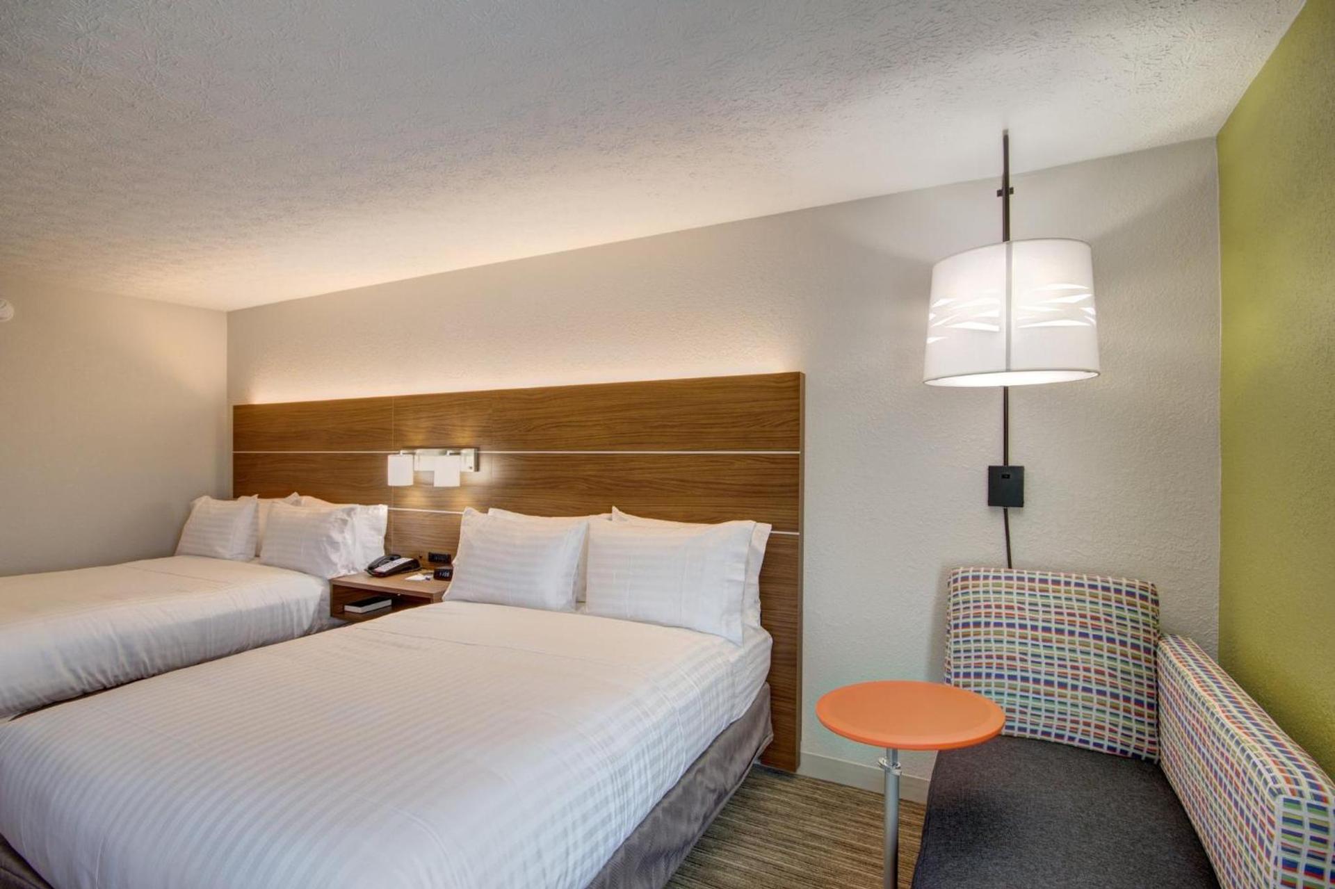 Holiday Inn Express Columbus South - Obetz by IHG photo 22