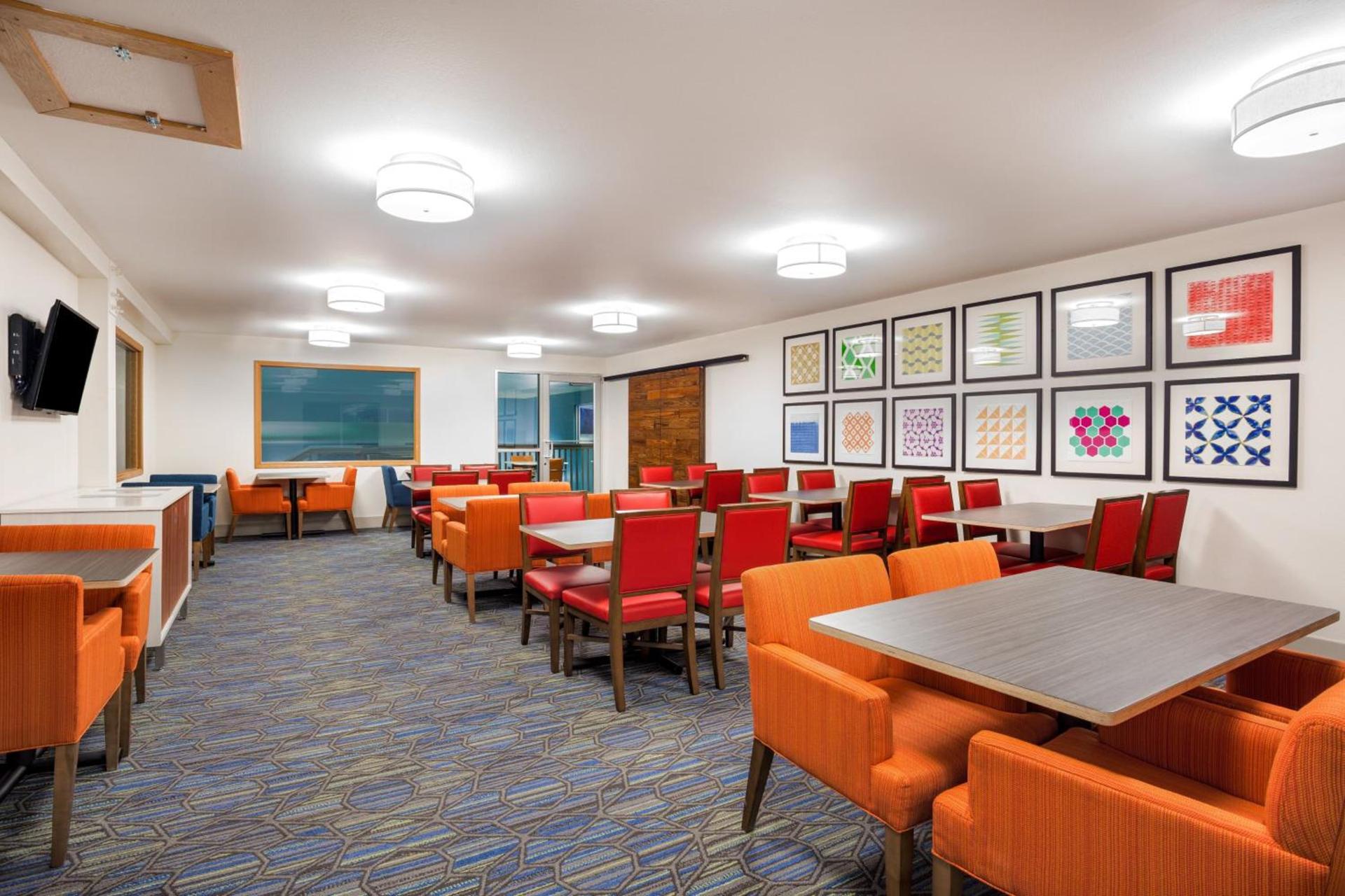 Holiday Inn Express Wisconsin Dells by IHG photo 51