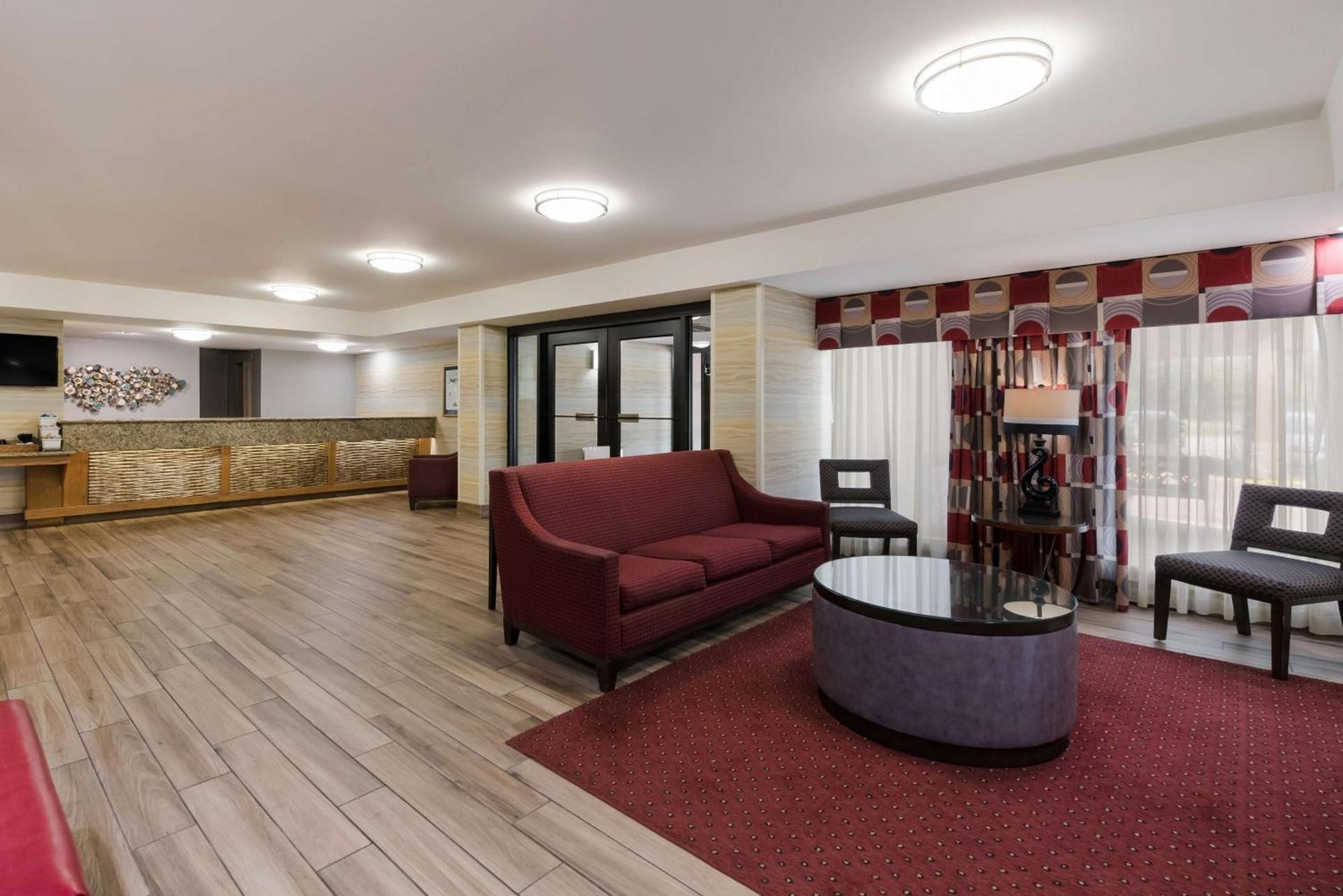 Best Western Holiday Lodge photo 2
