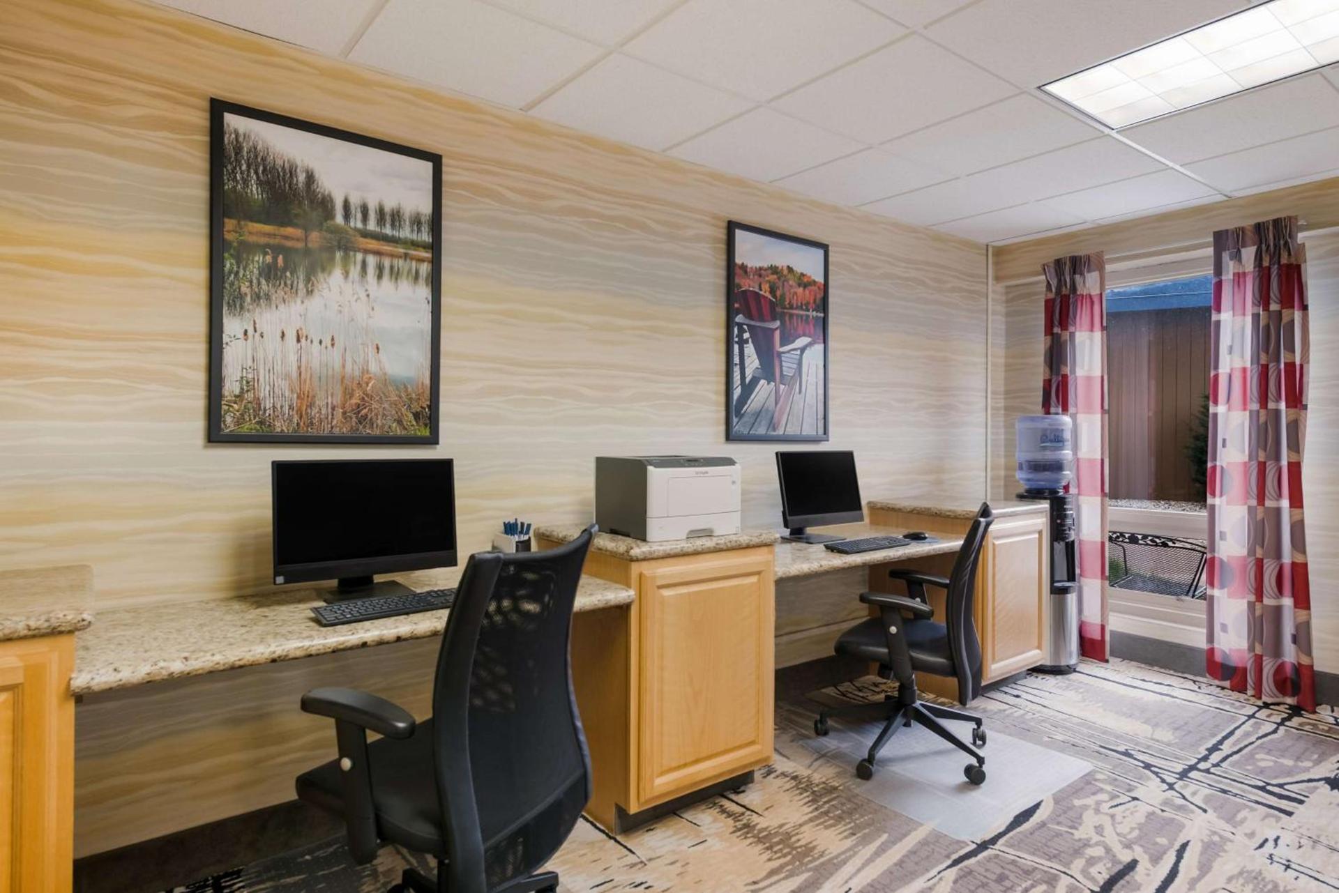 Best Western Holiday Lodge photo 3