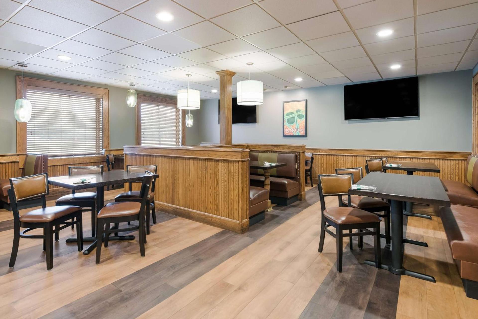 Best Western Holiday Lodge photo 41