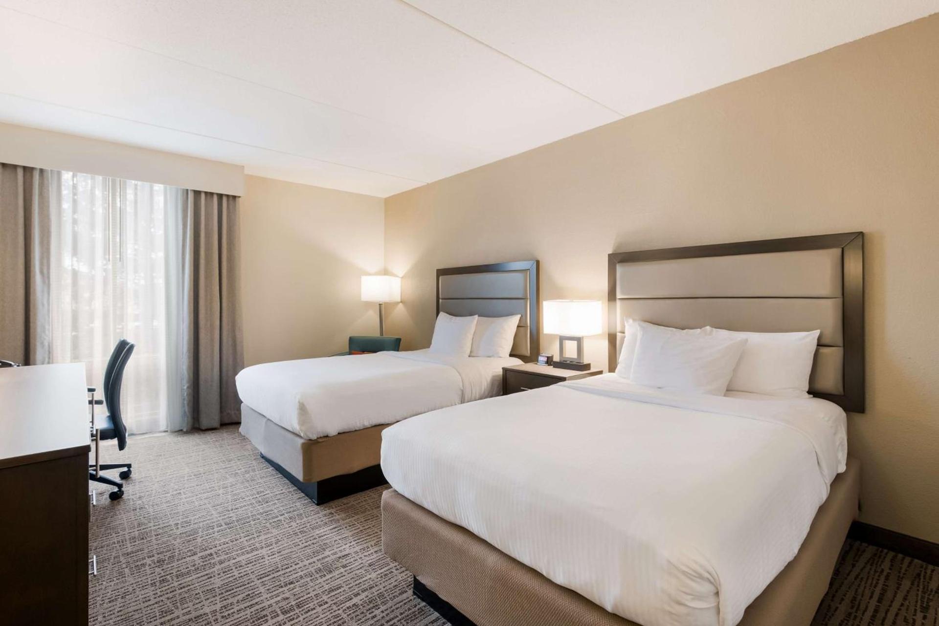Best Western Holiday Lodge photo 27