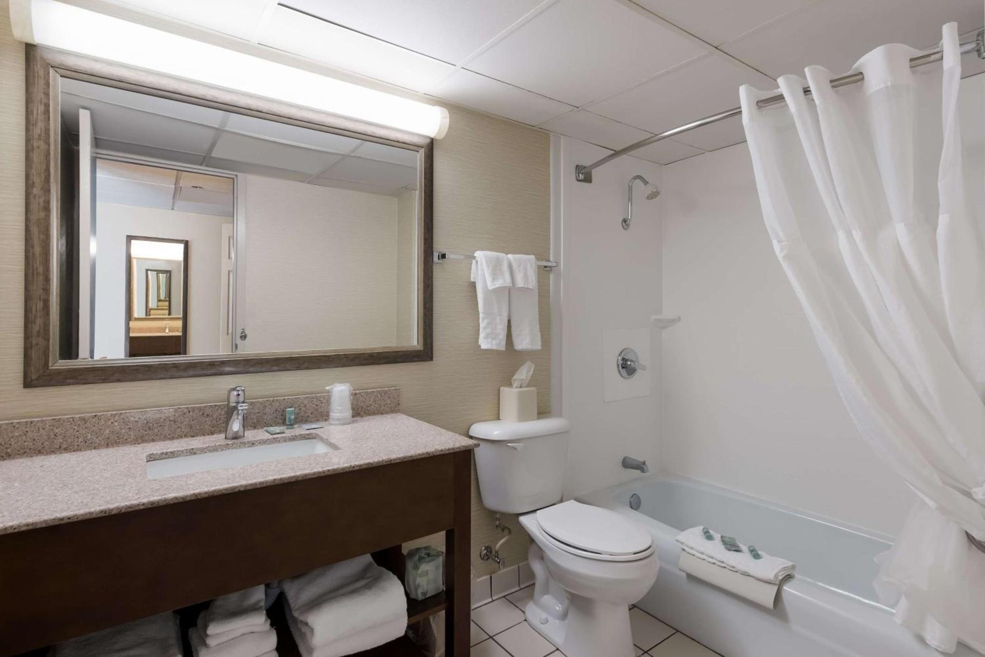 Best Western Holiday Lodge photo 26