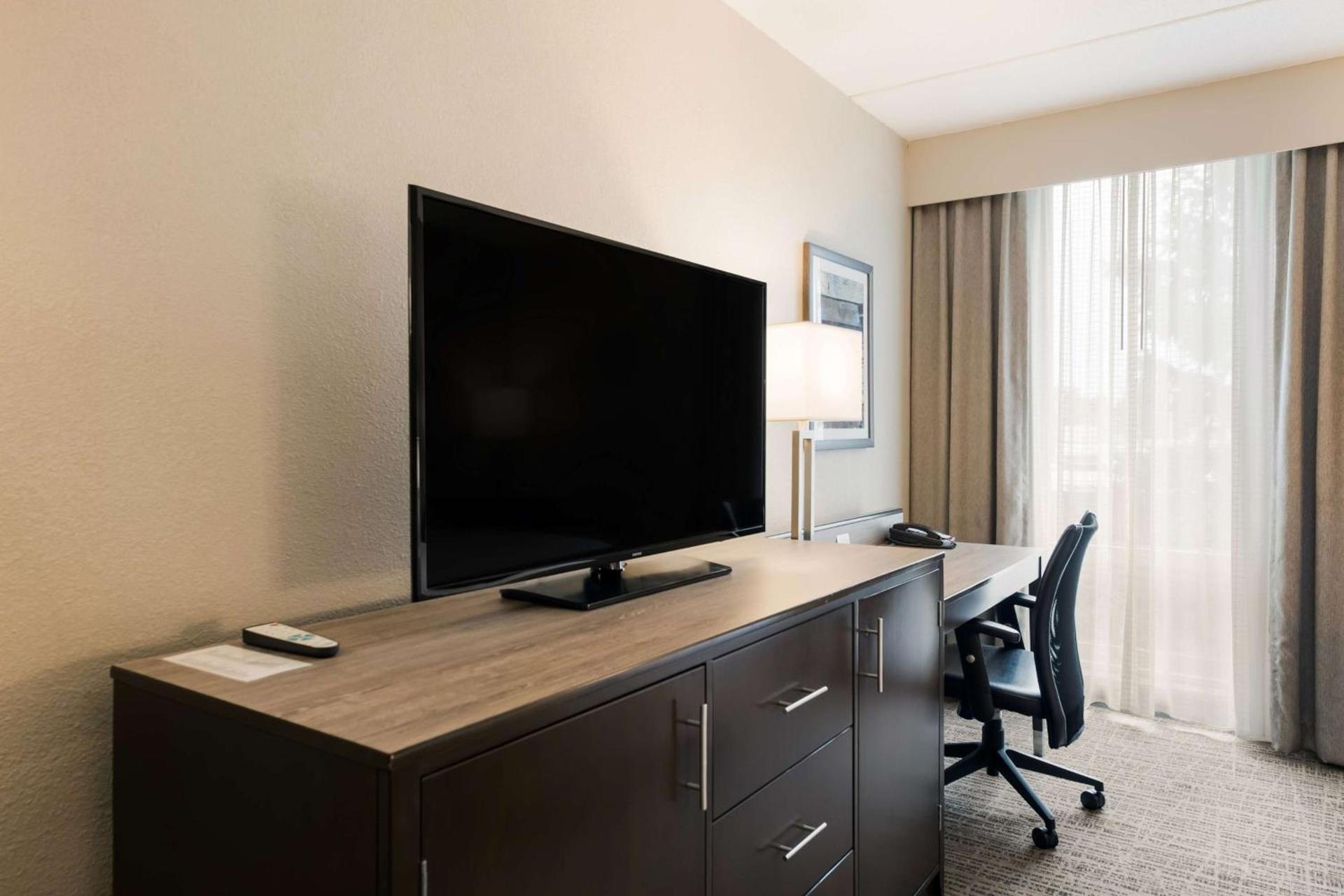 Best Western Holiday Lodge photo 29