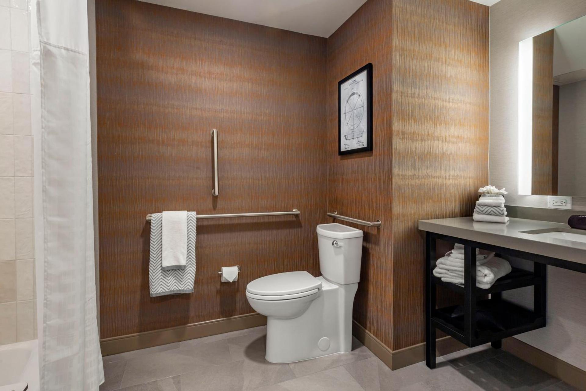 Cambria Hotel New Haven University Area photo 98