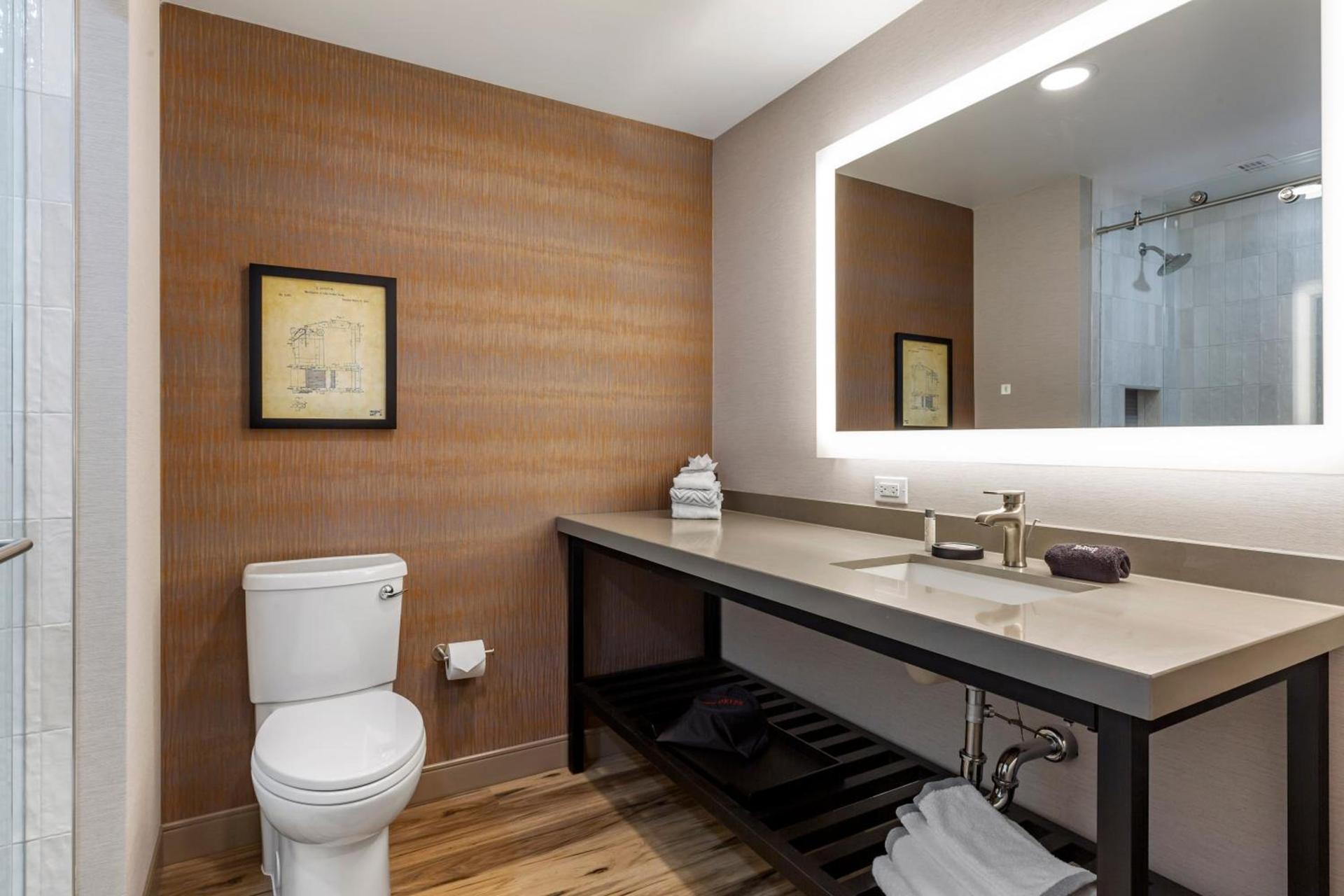 Cambria Hotel New Haven University Area photo 100
