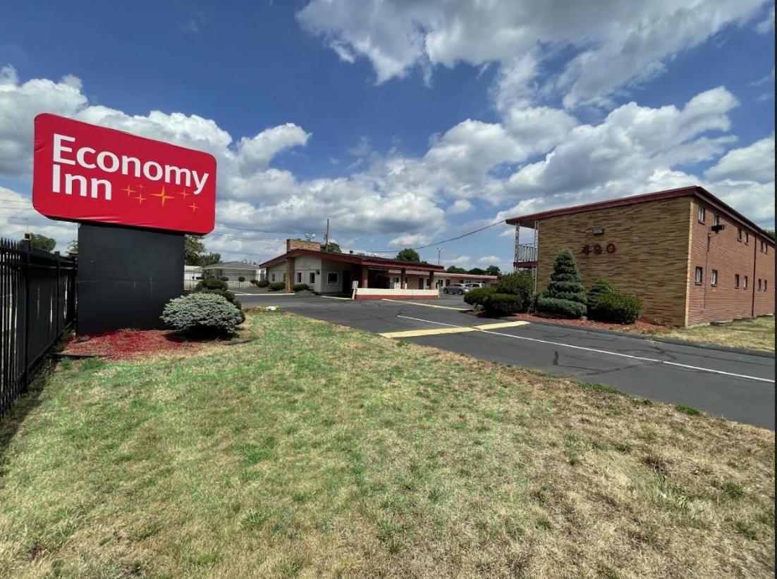 Economy Inn — hotel in East Hartford