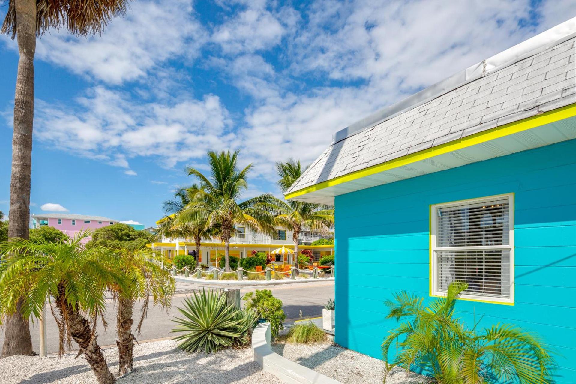Sunset Inn and Cabanas photo 24