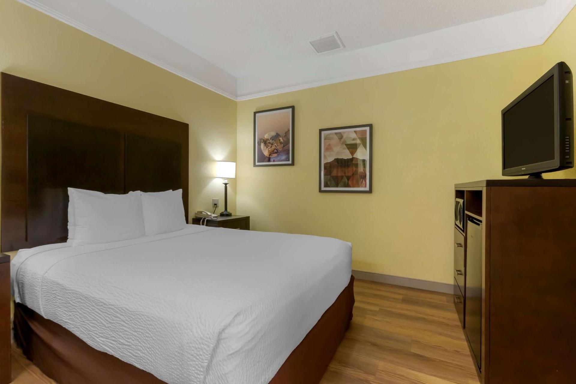 Best Western Phoenix Goodyear Inn photo 16