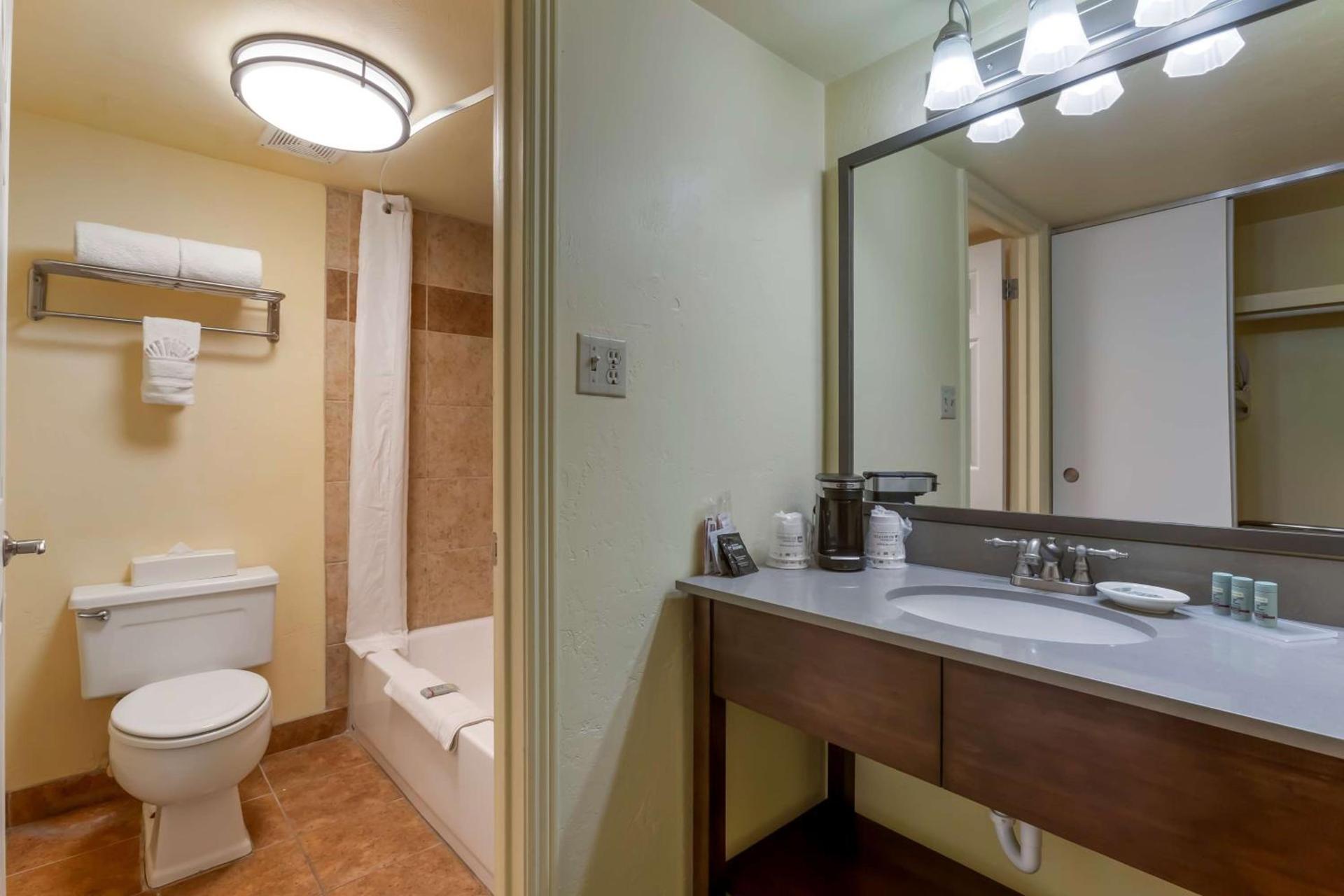 Best Western Phoenix Goodyear Inn photo 14