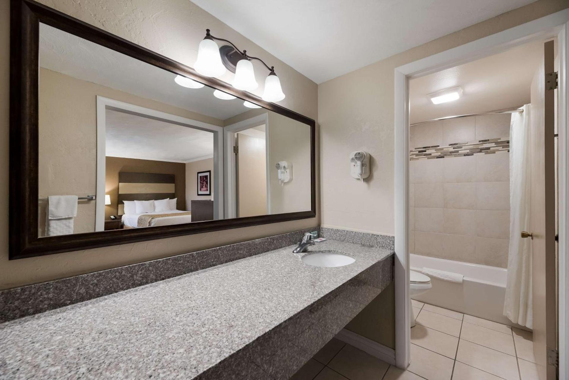 Best Western Butch Cassidy Inn photo 25