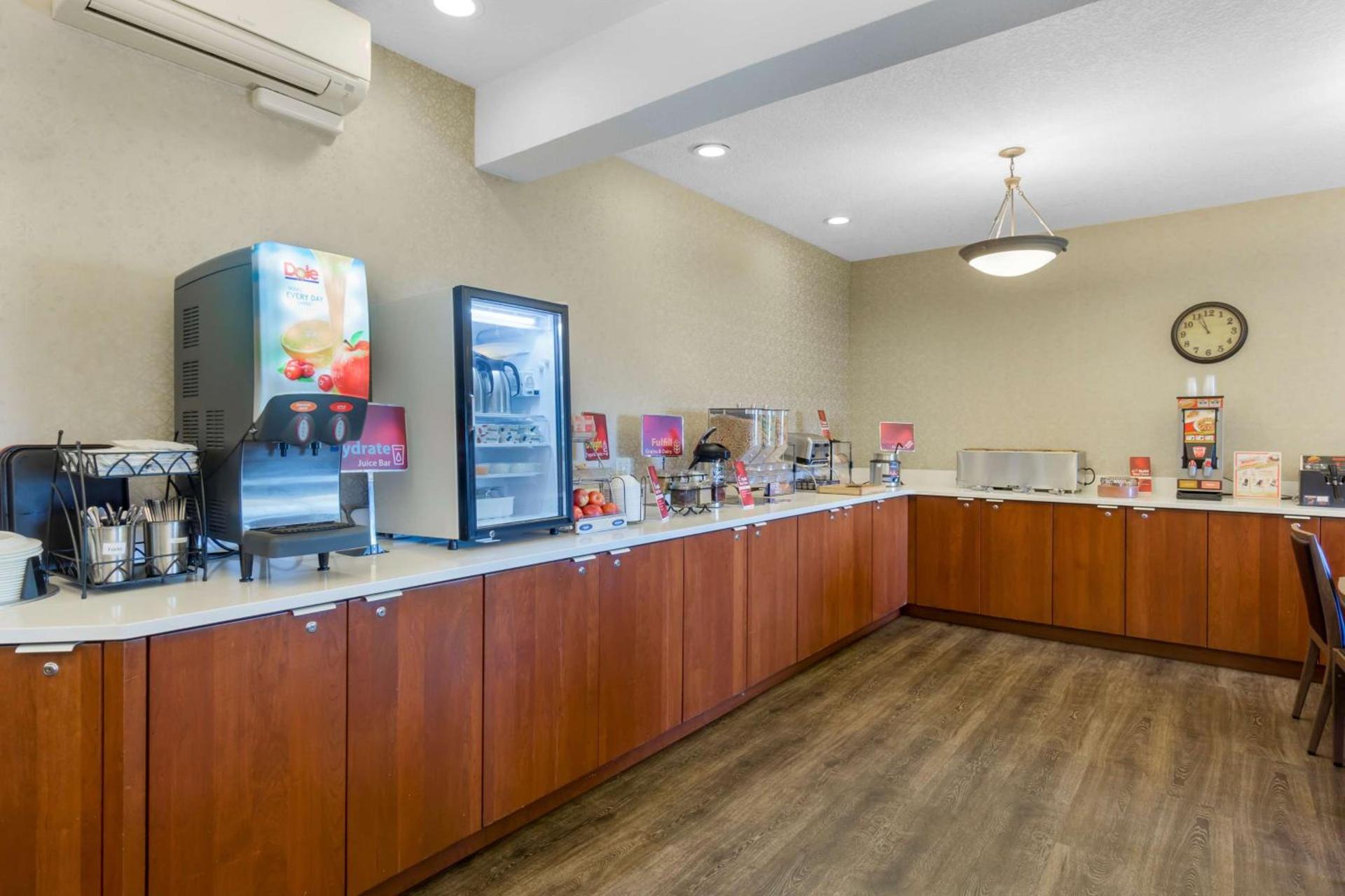 Best Western Plus Park Place Inn & Suites photo 28