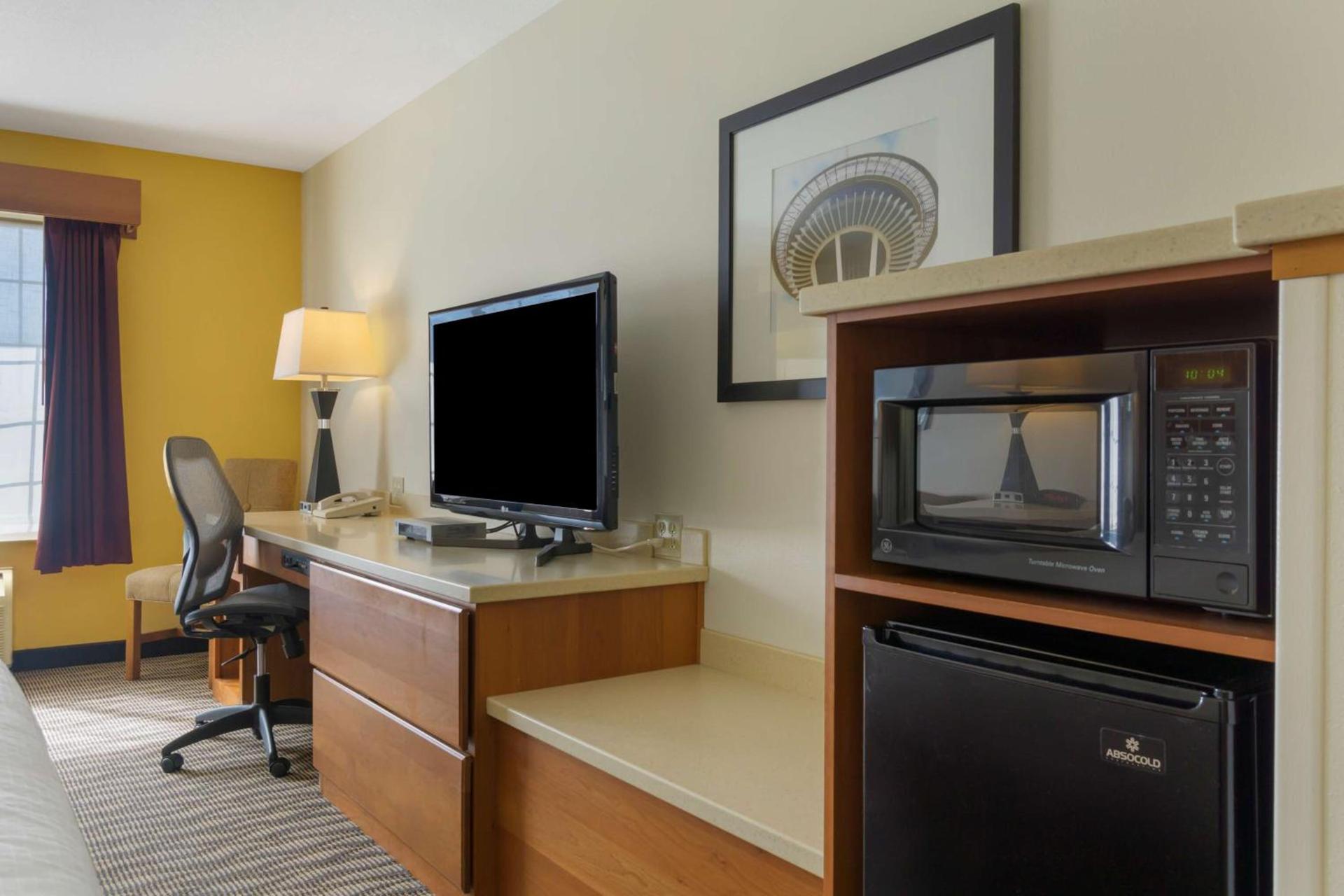 Best Western Plus Park Place Inn & Suites photo 15